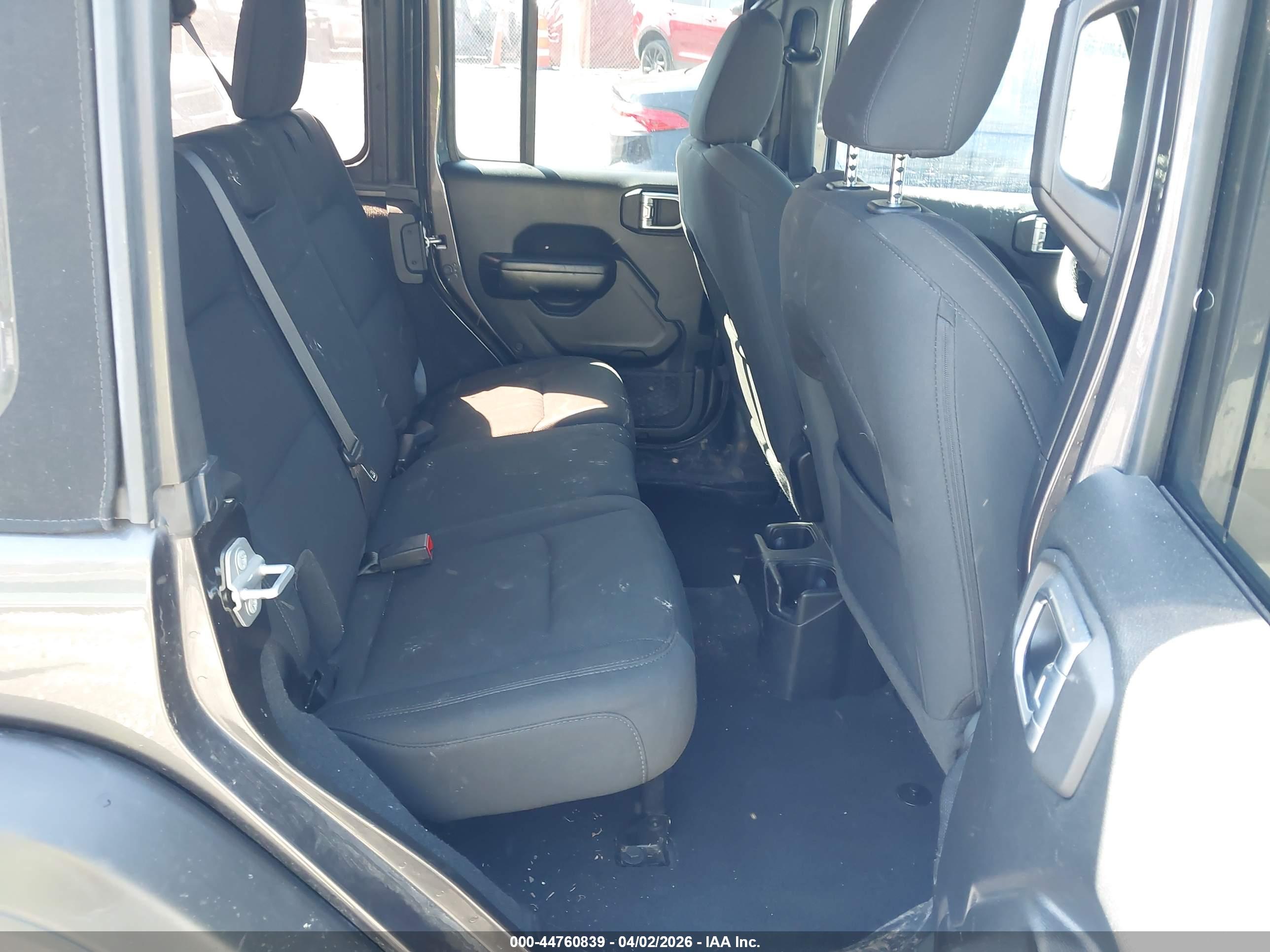 JEEP WRANGLER image 8