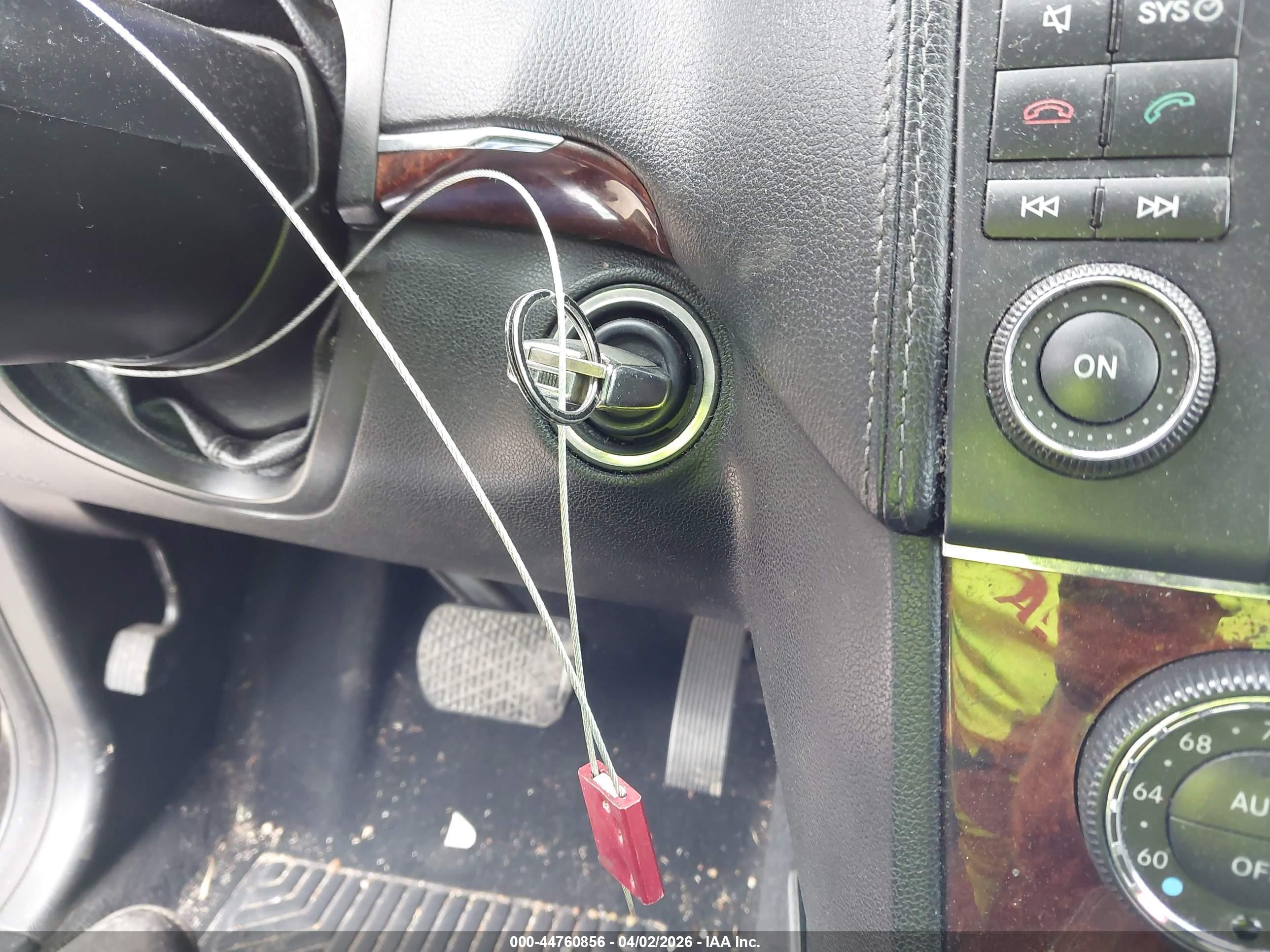 MERCEDES-BENZ GL image 11