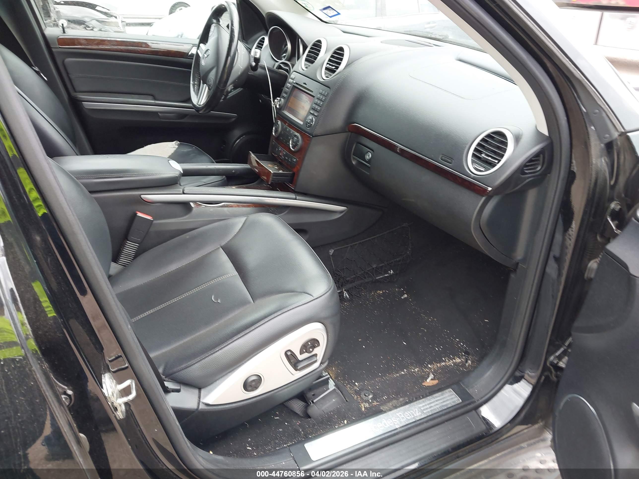 MERCEDES-BENZ GL image 5