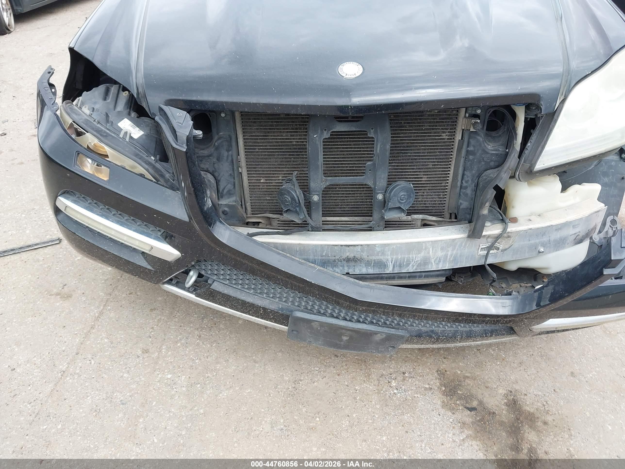 MERCEDES-BENZ GL image 6