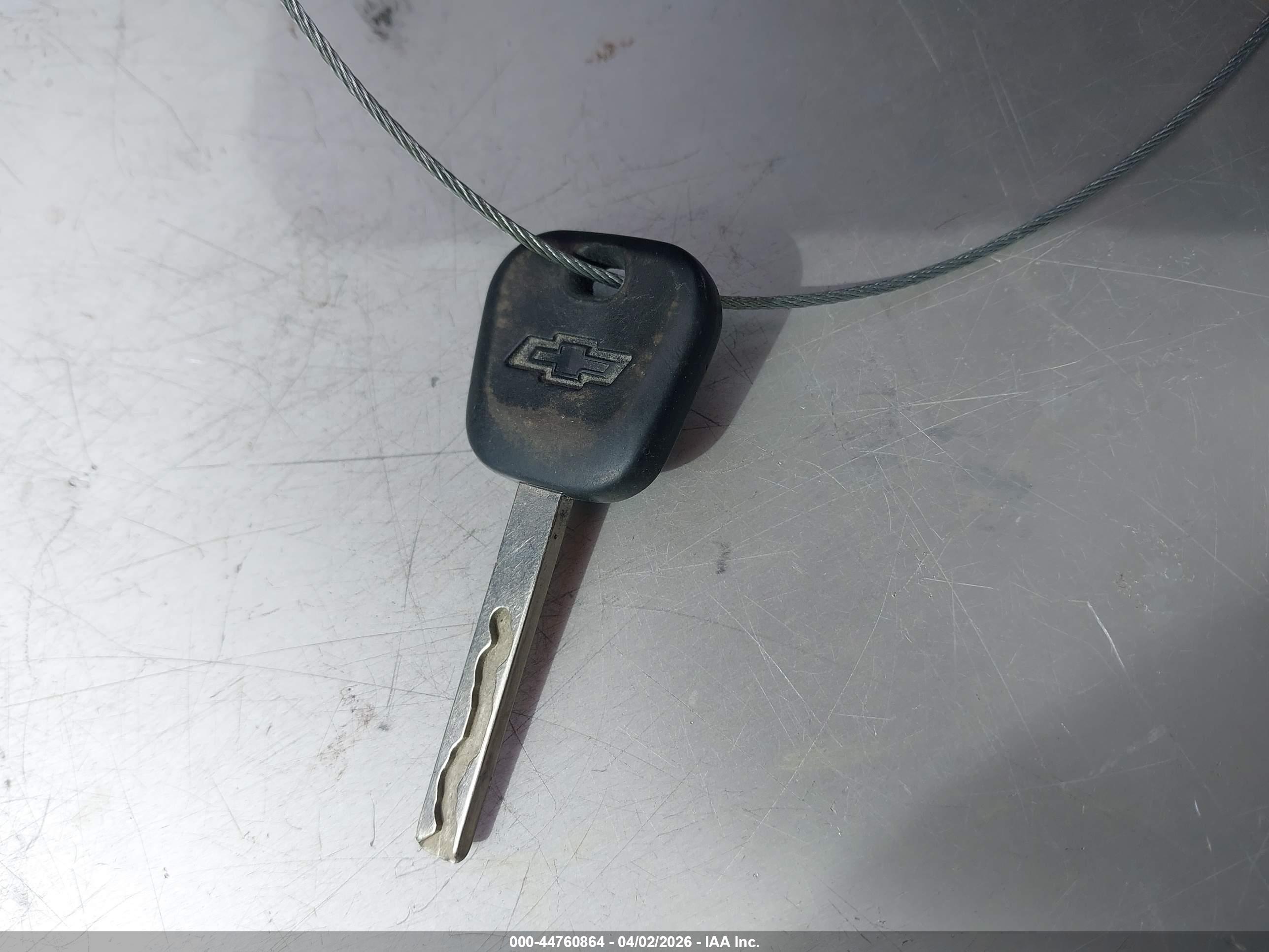 CHEVROLET SILVERADO image 11