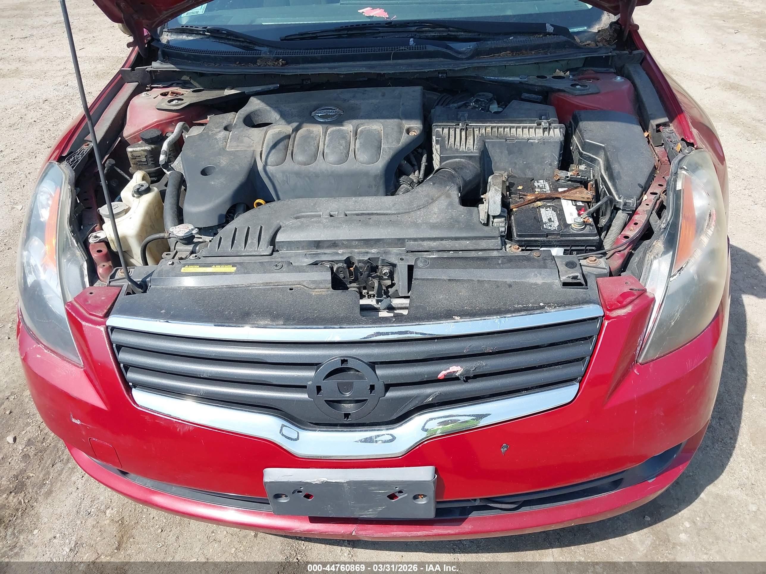 NISSAN ALTIMA image 10
