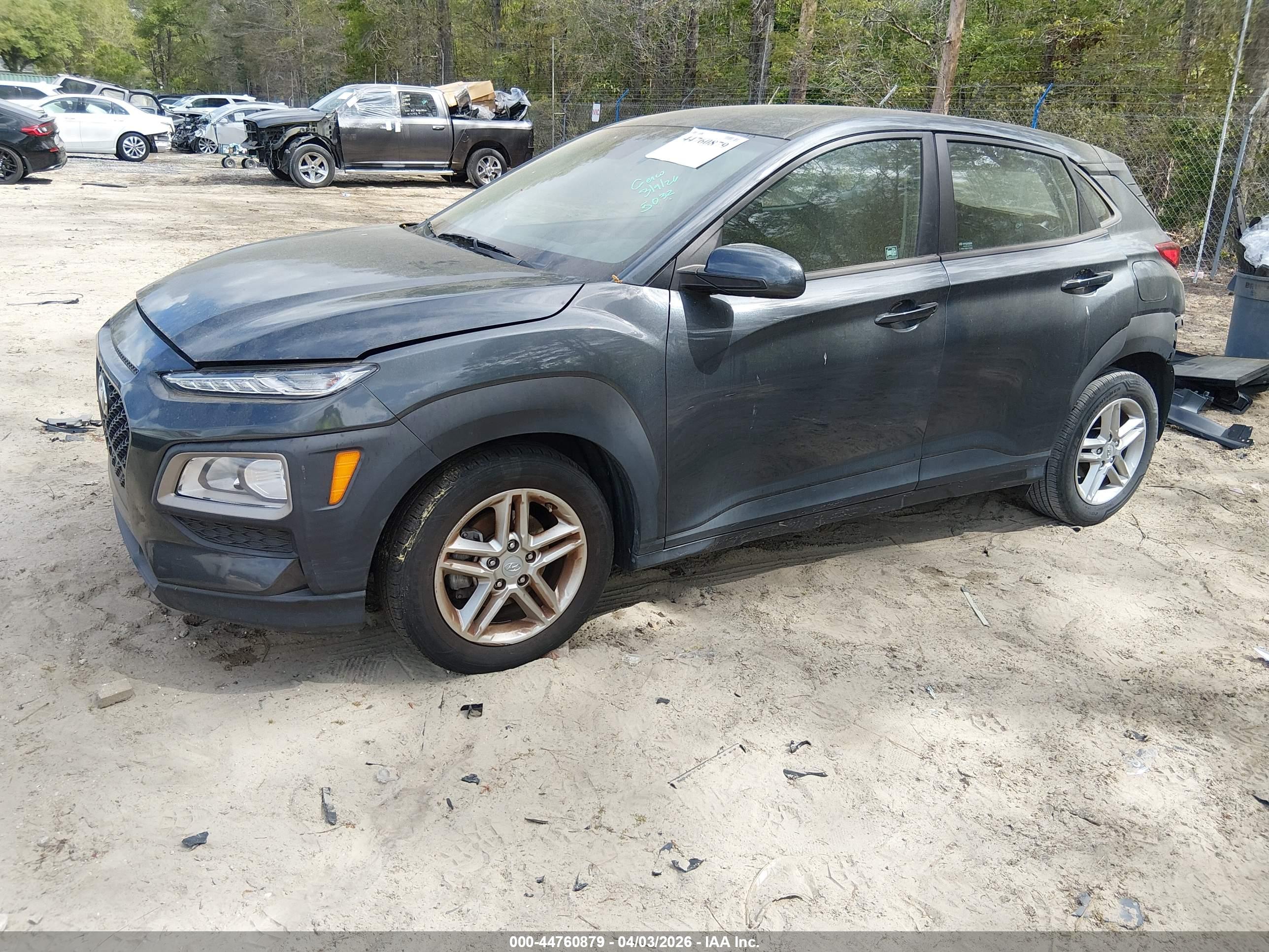 HYUNDAI KONA image 2