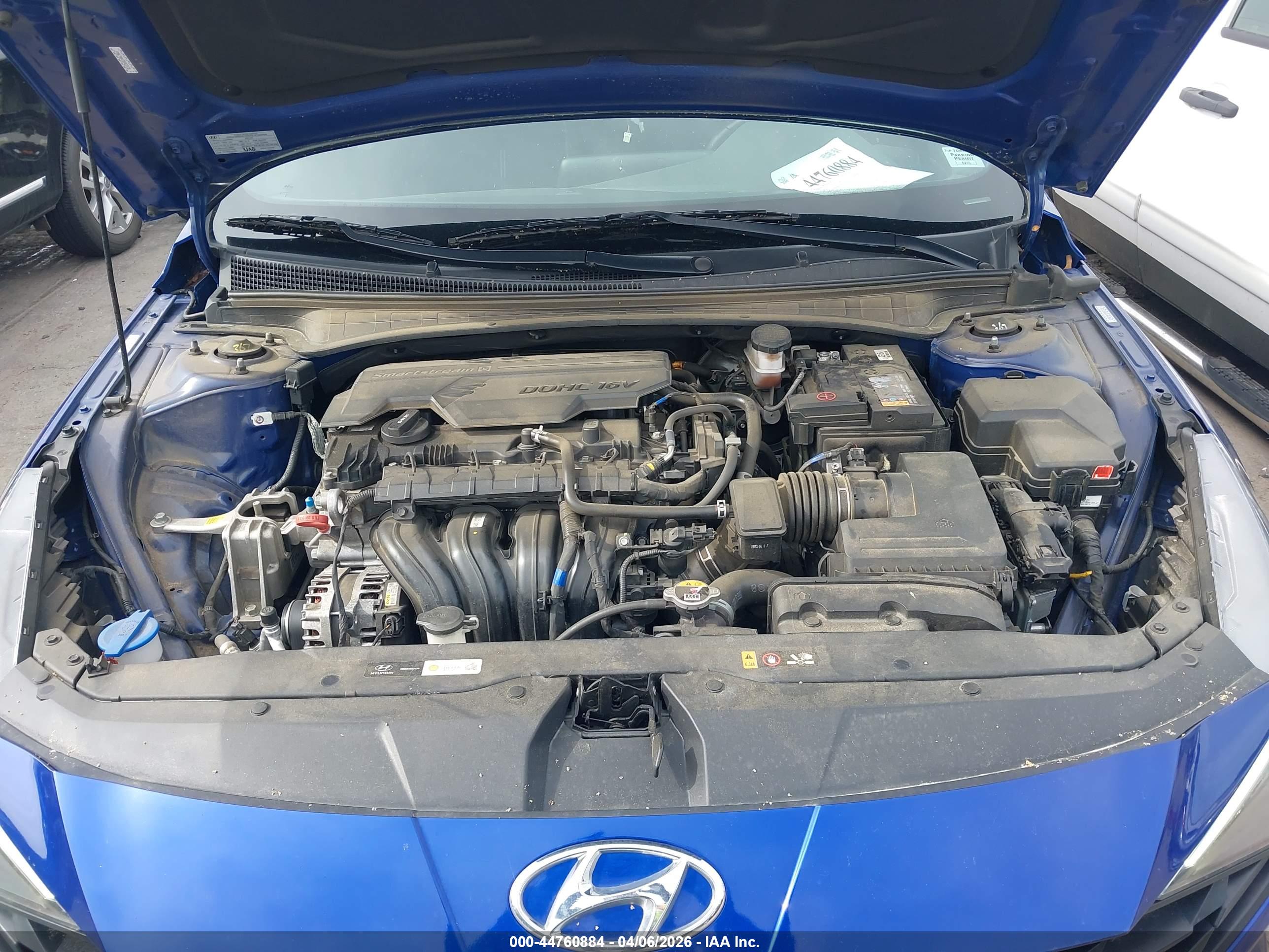 HYUNDAI ELANTRA image 10