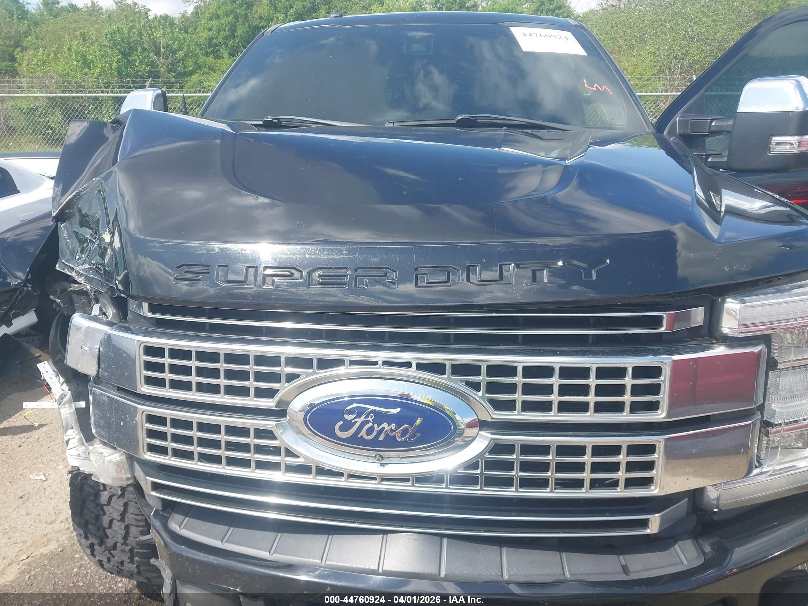FORD F-250 image 10