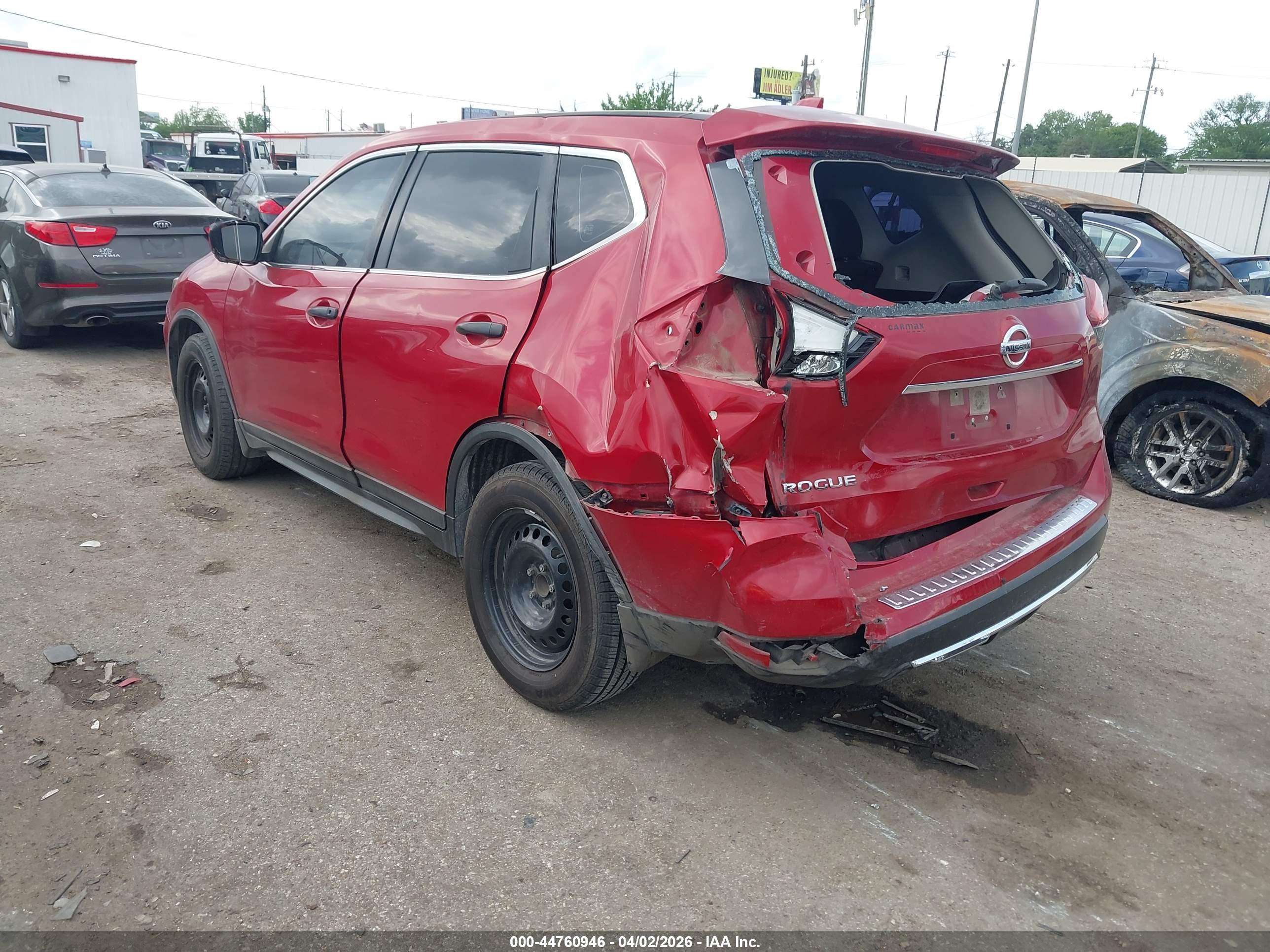 NISSAN ROGUE image 3