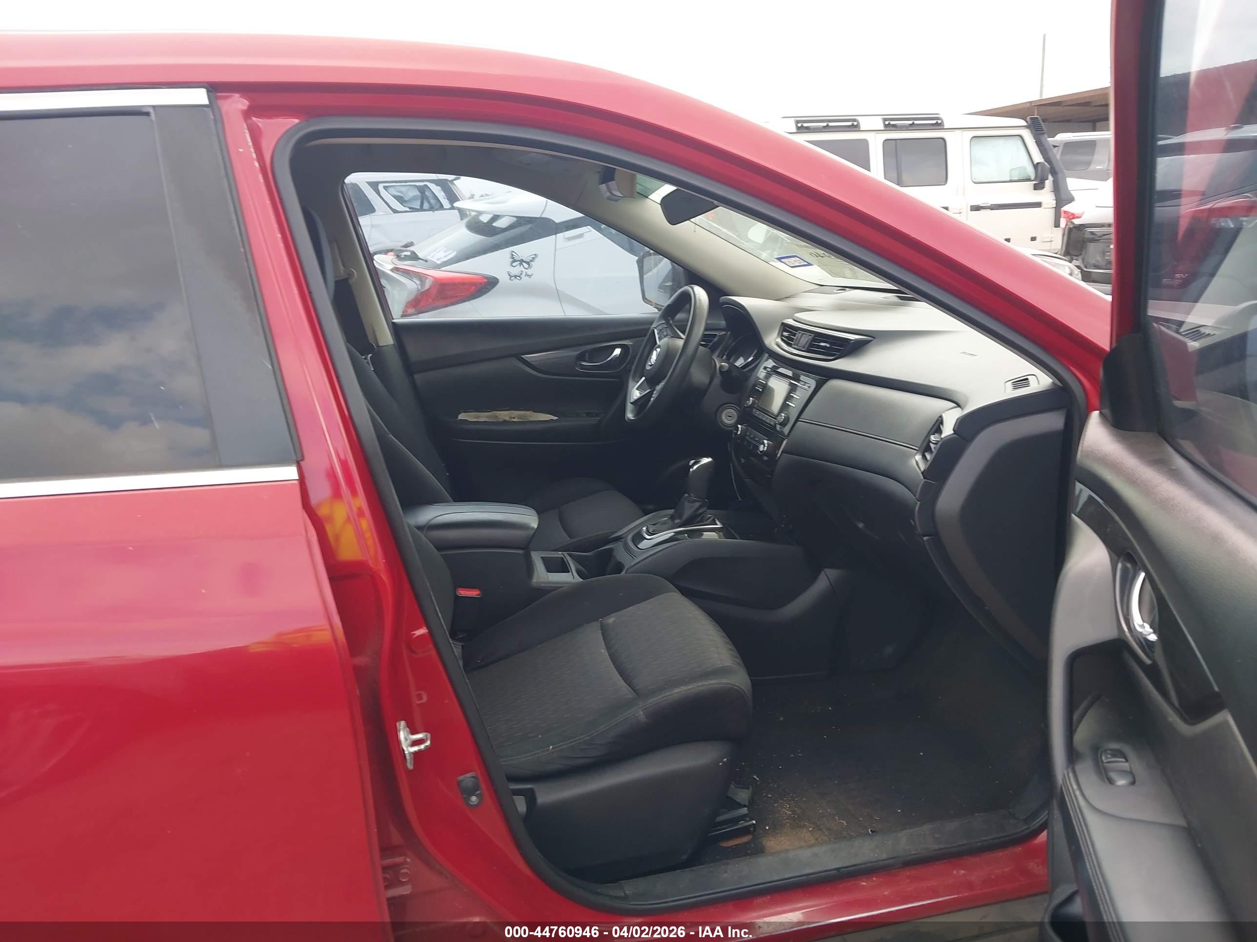 NISSAN ROGUE image 5
