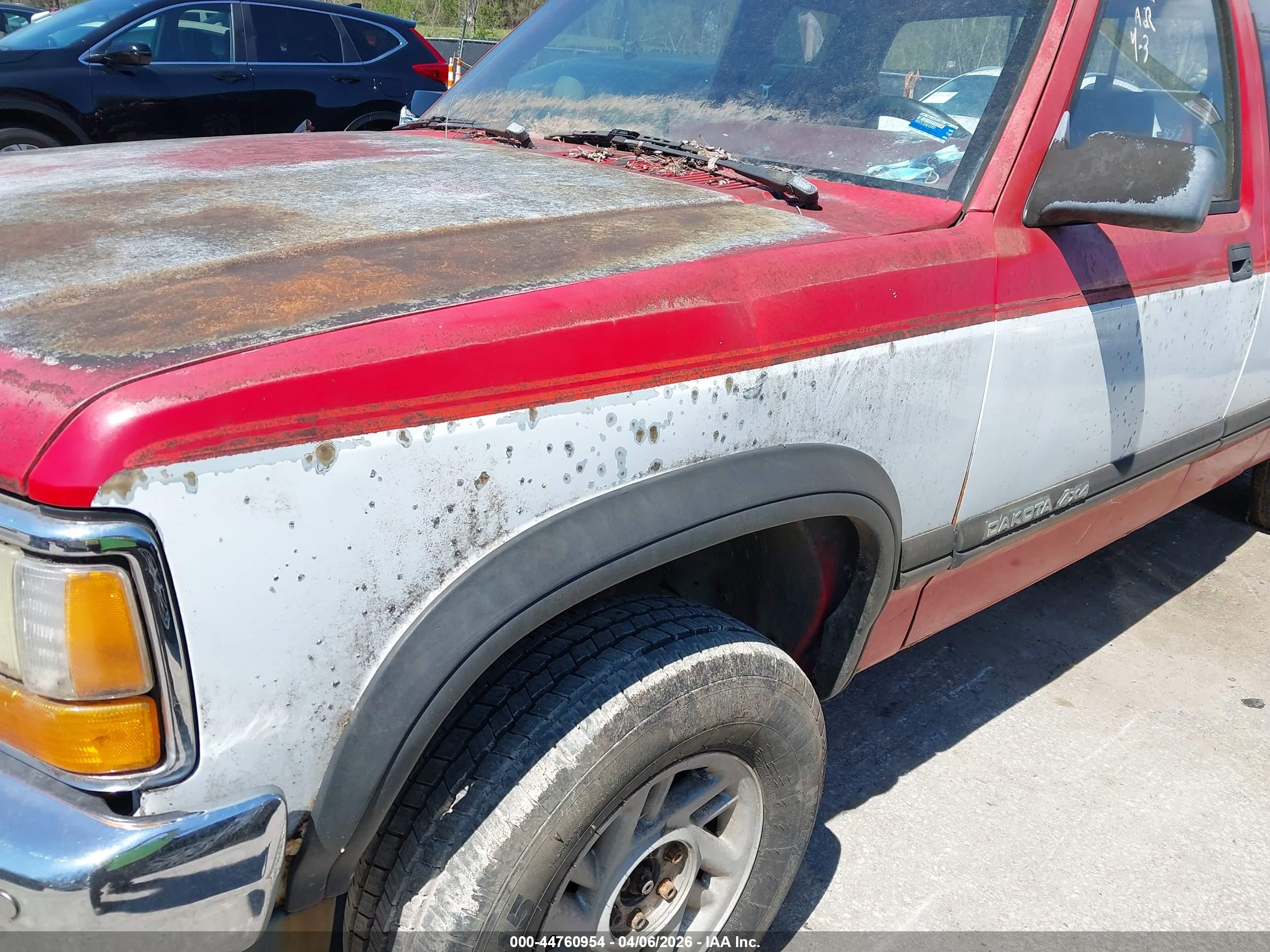 DODGE DAKOTA image 6