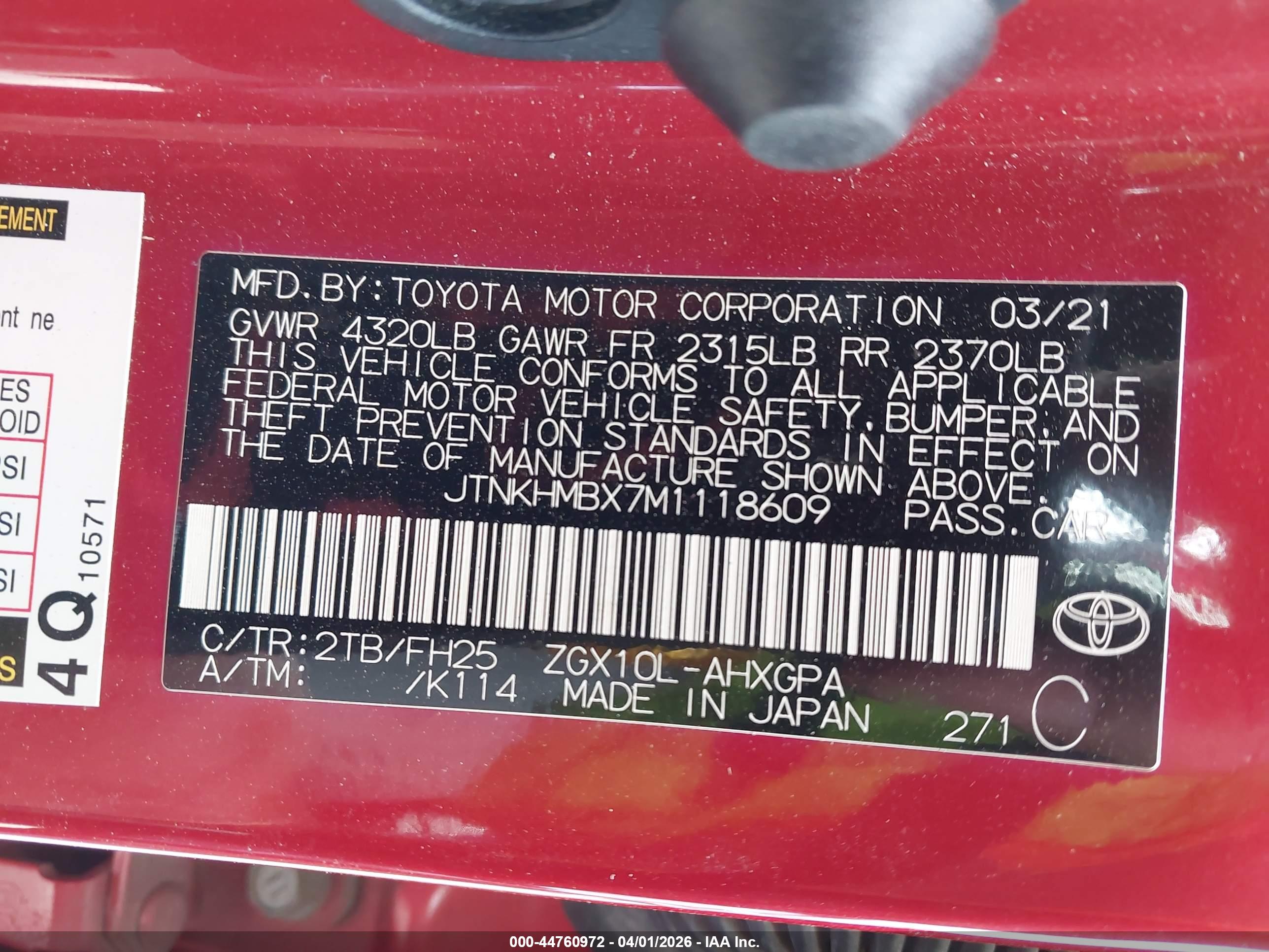 TOYOTA C-HR image 9