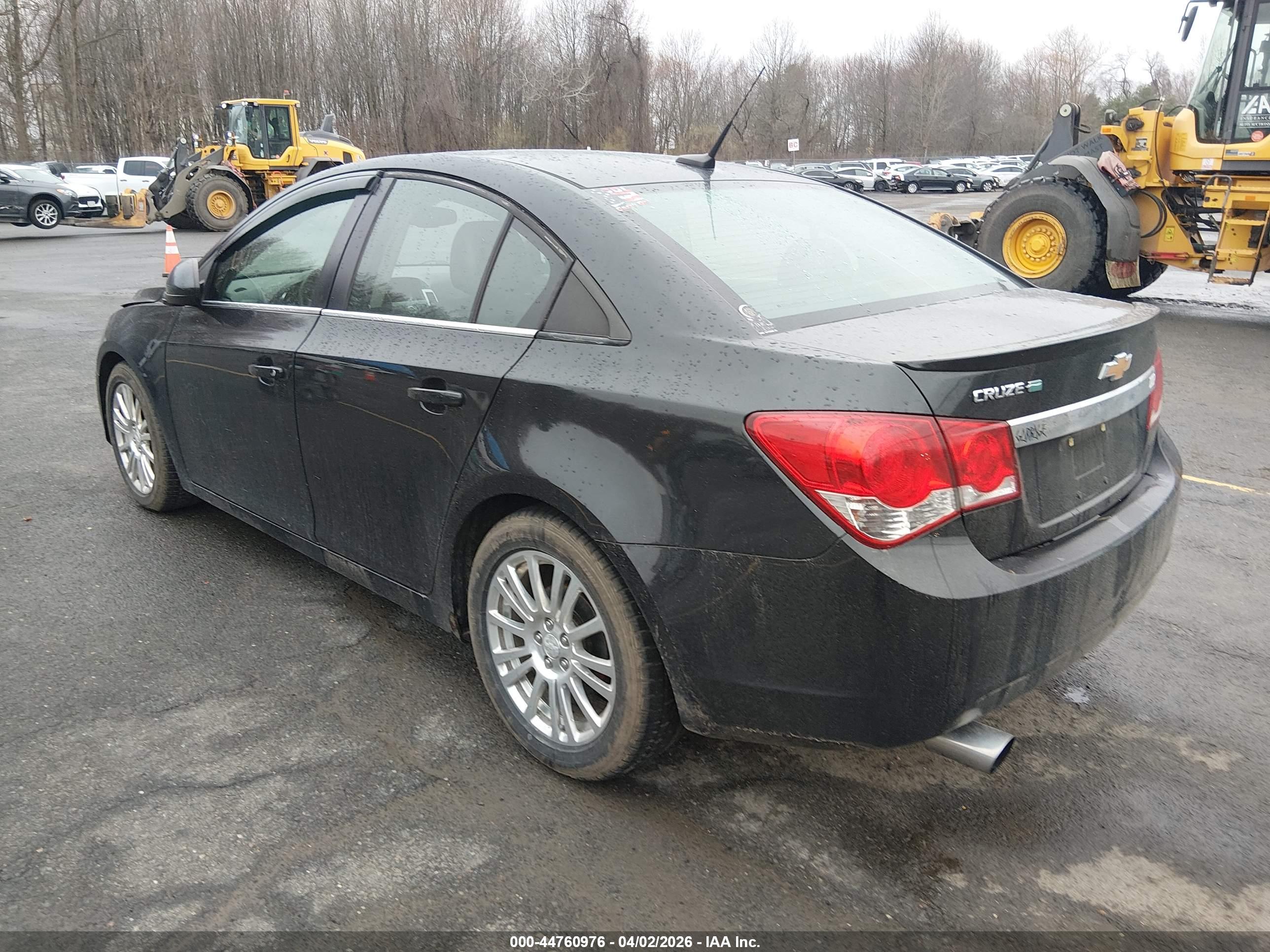 CHEVROLET CRUZE image 3