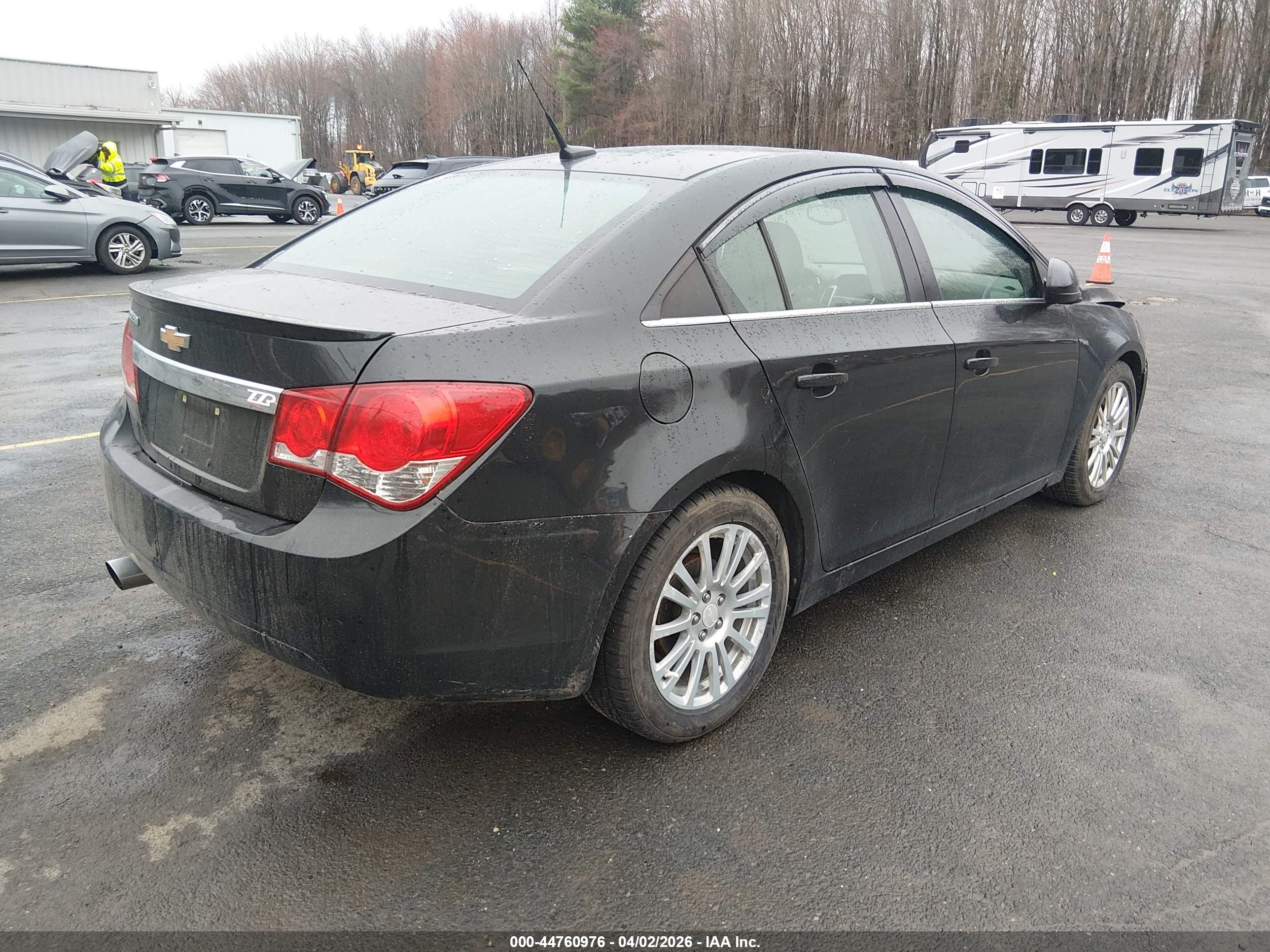 CHEVROLET CRUZE image 4