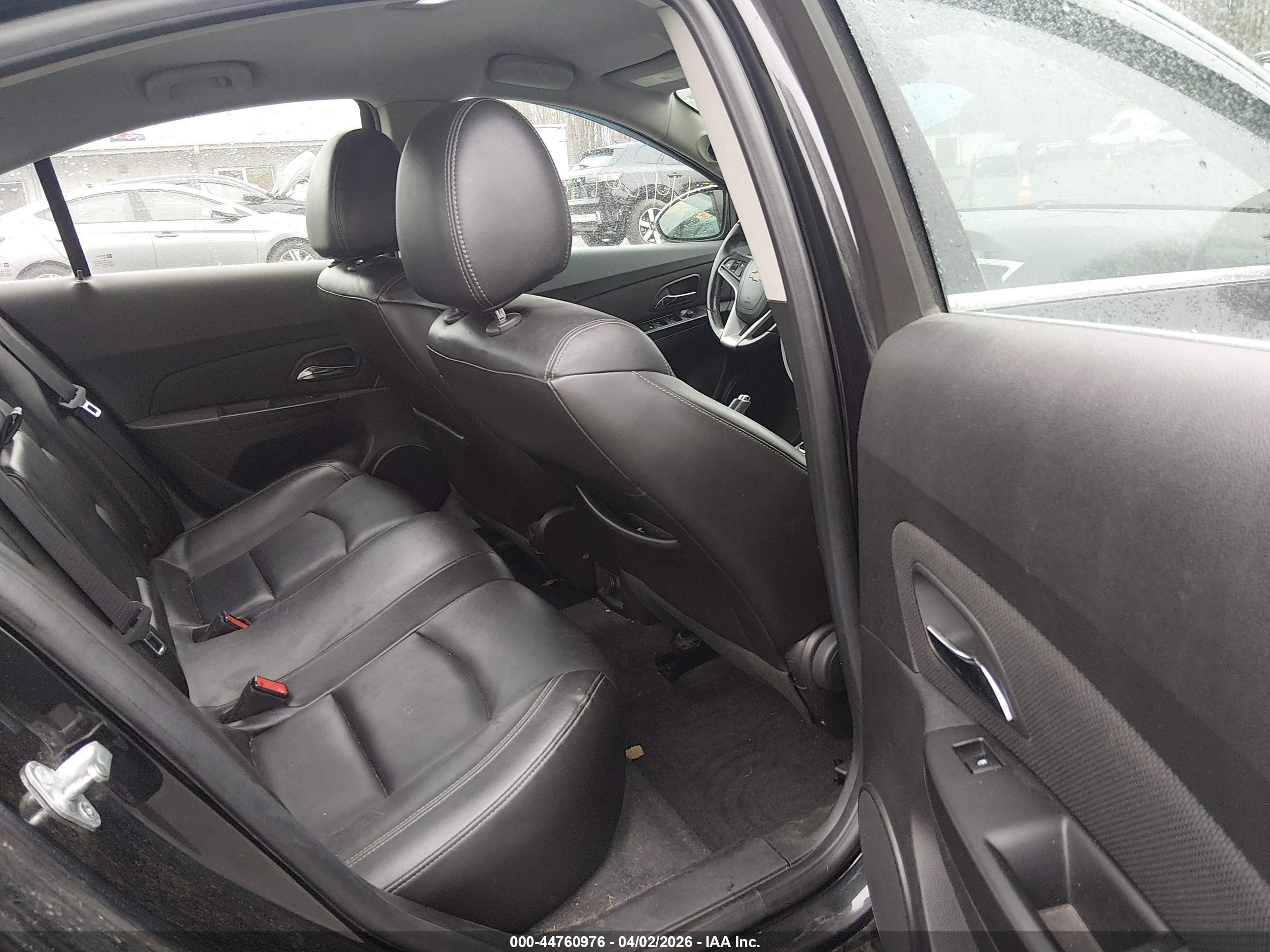 CHEVROLET CRUZE image 8