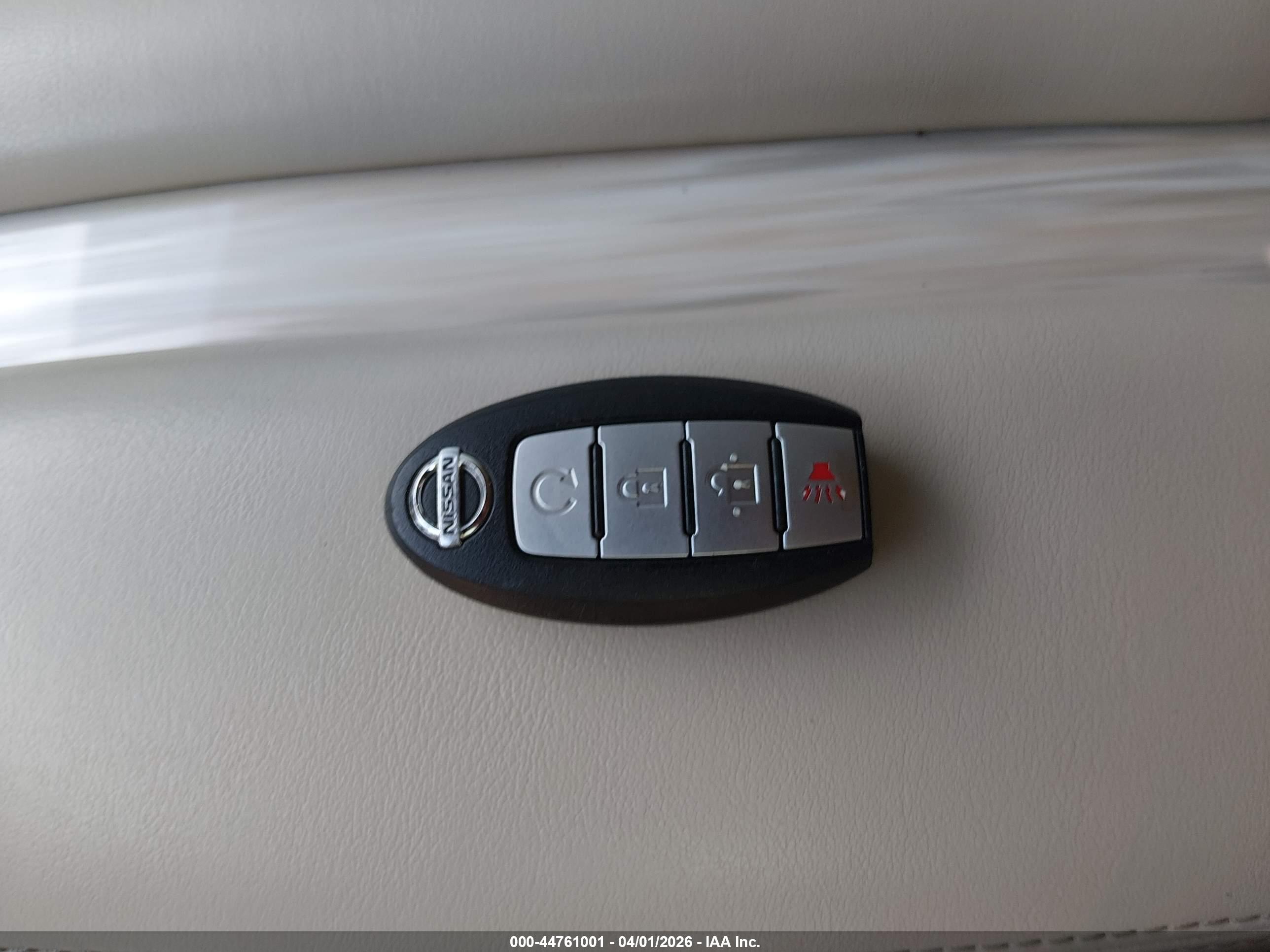NISSAN MURANO image 11