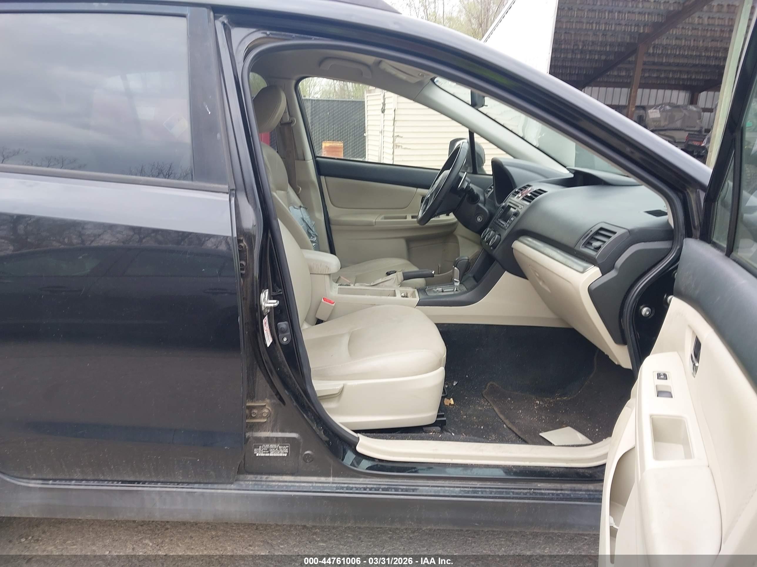 SUBARU XV image 5