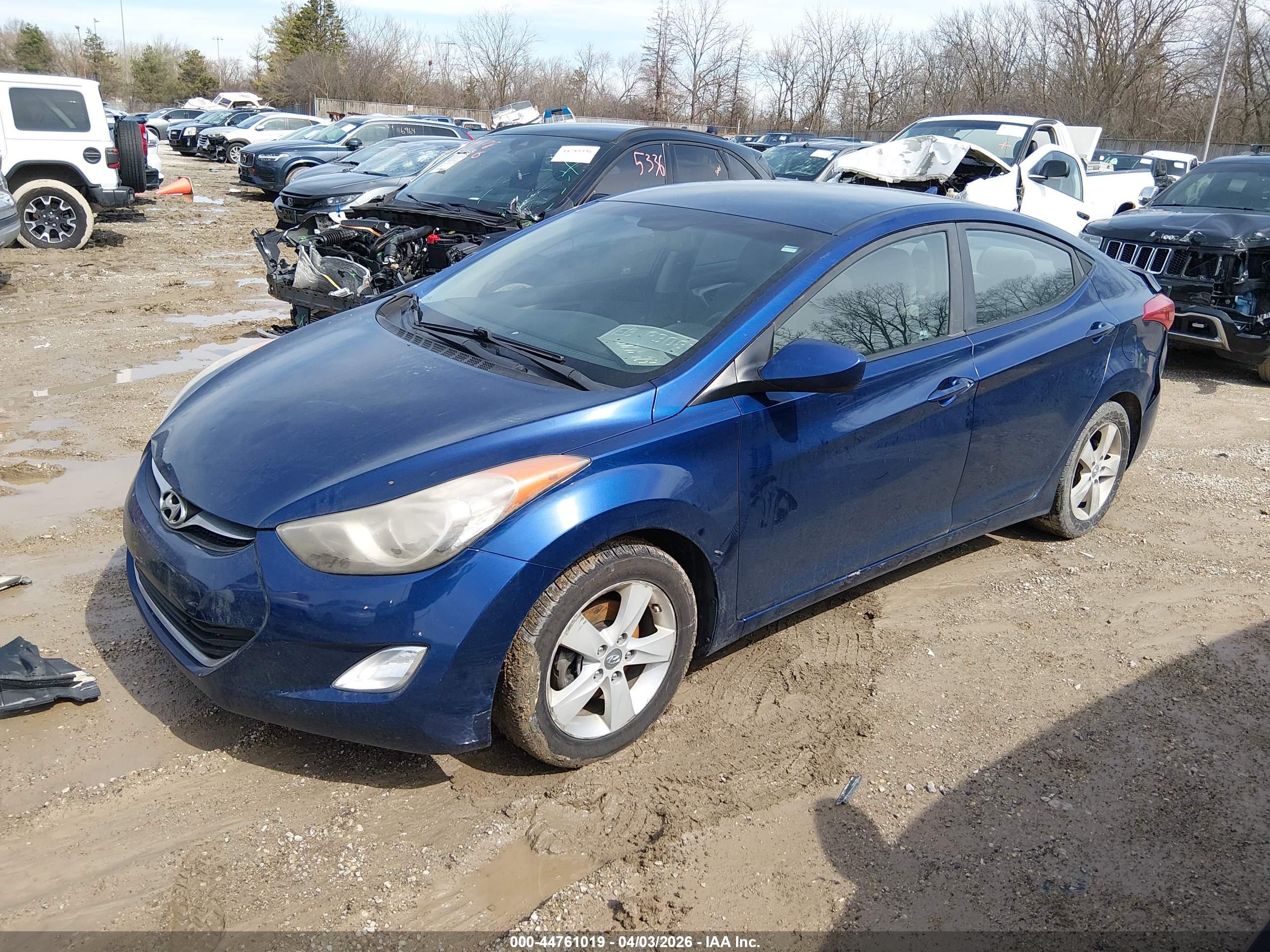HYUNDAI ELANTRA image 2