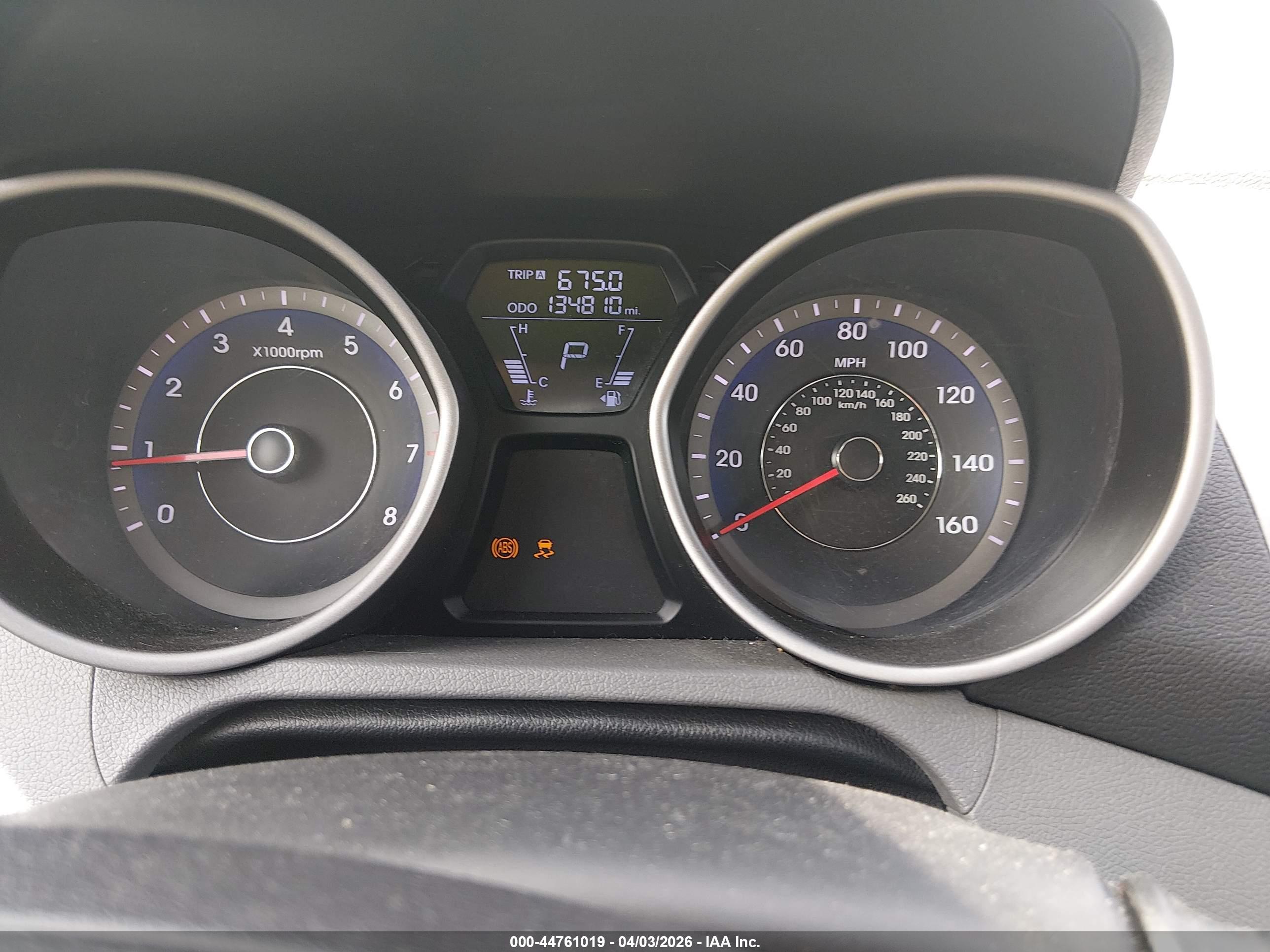 HYUNDAI ELANTRA image 7