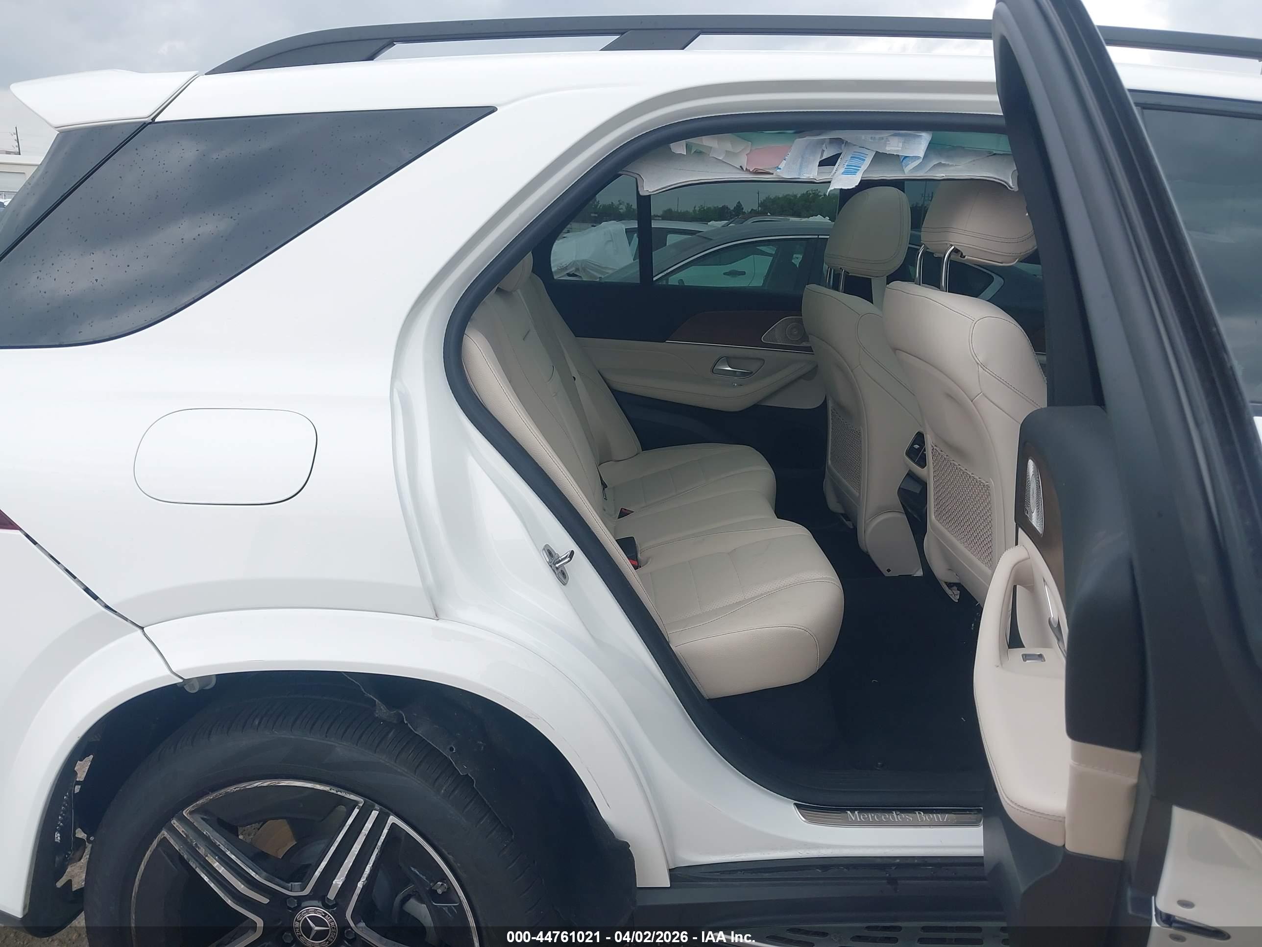 MERCEDES-BENZ GLE image 8
