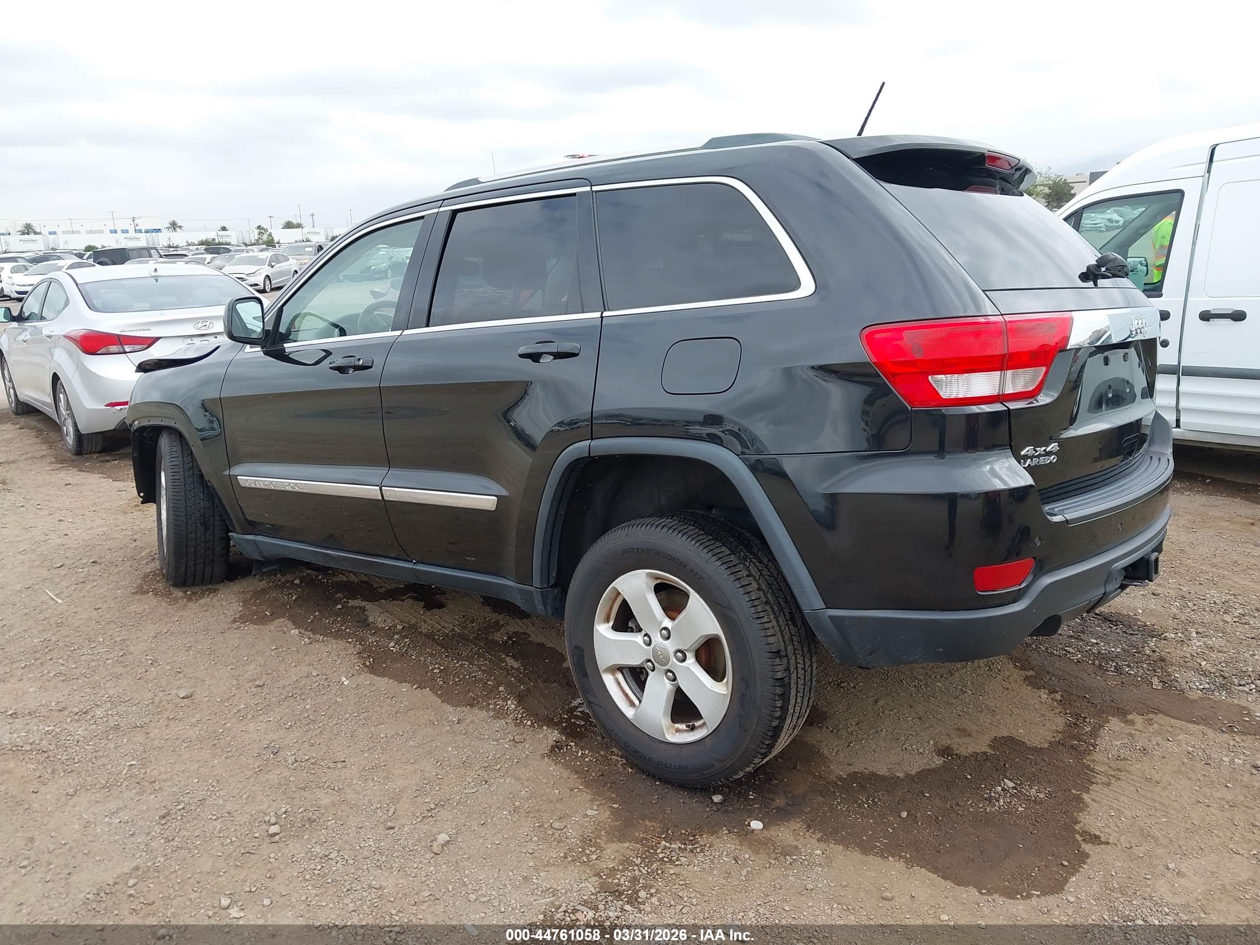 JEEP GRAND image 3