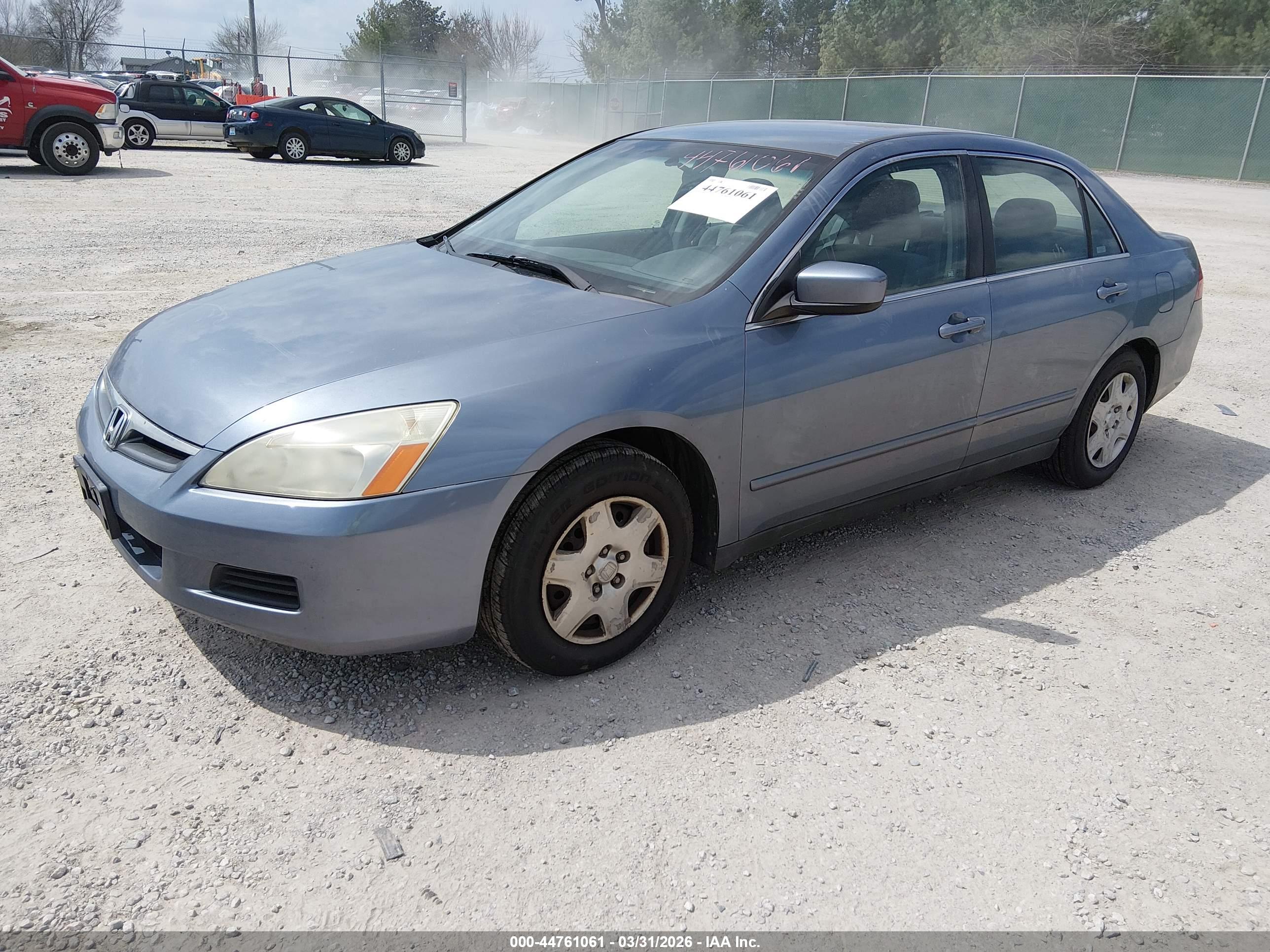HONDA ACCORD image 2