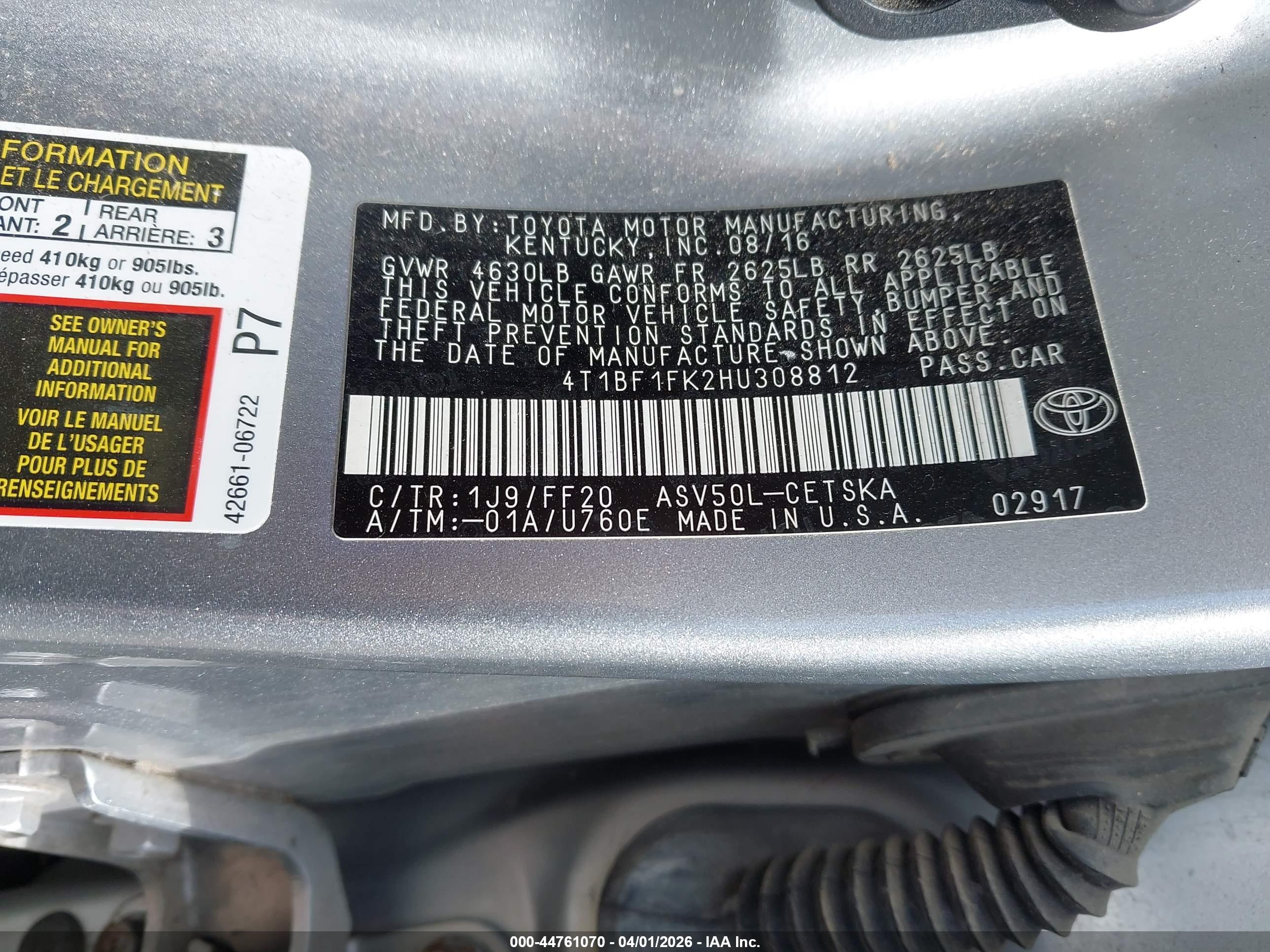 TOYOTA CAMRY image 9