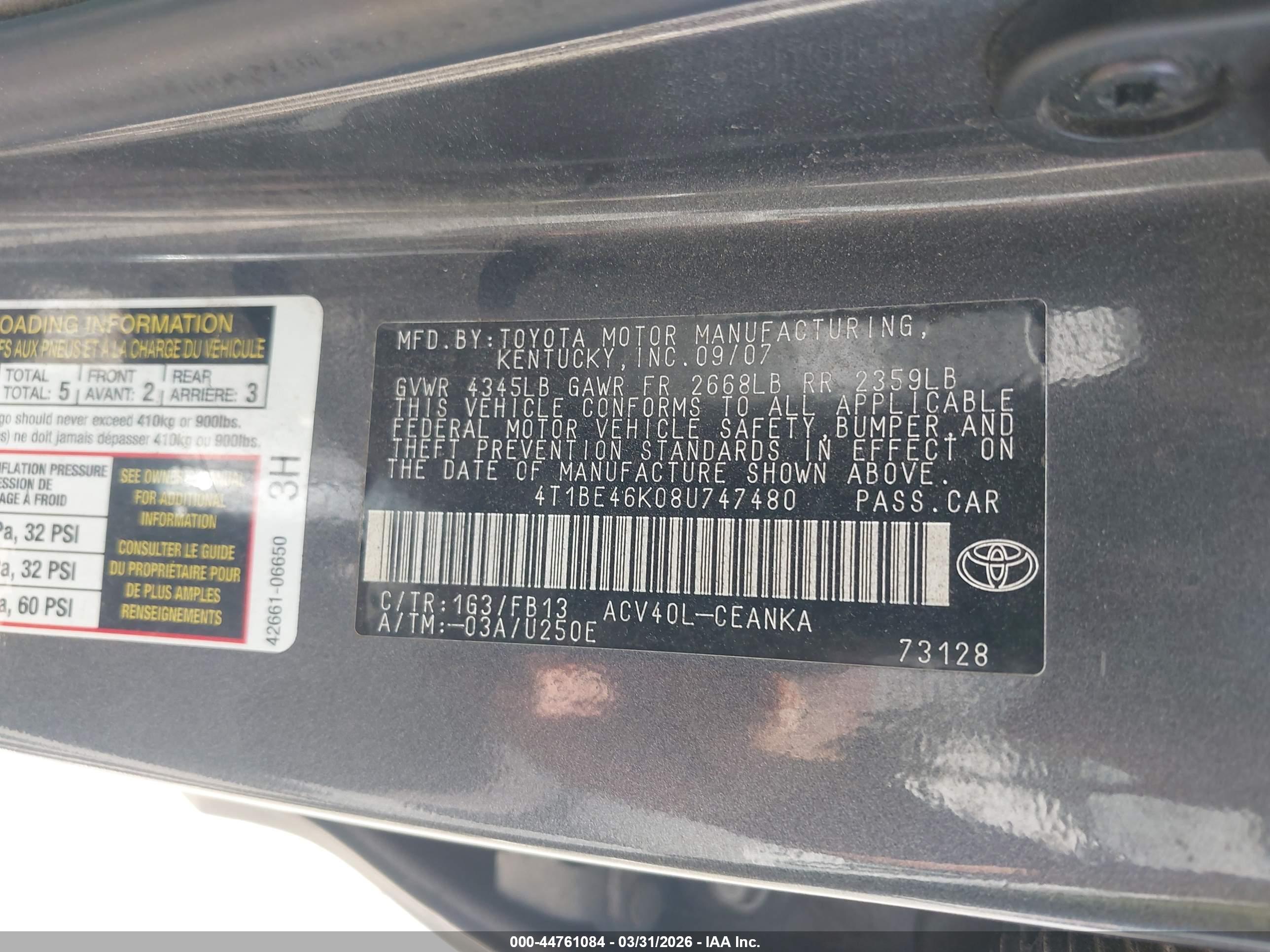 TOYOTA CAMRY image 9