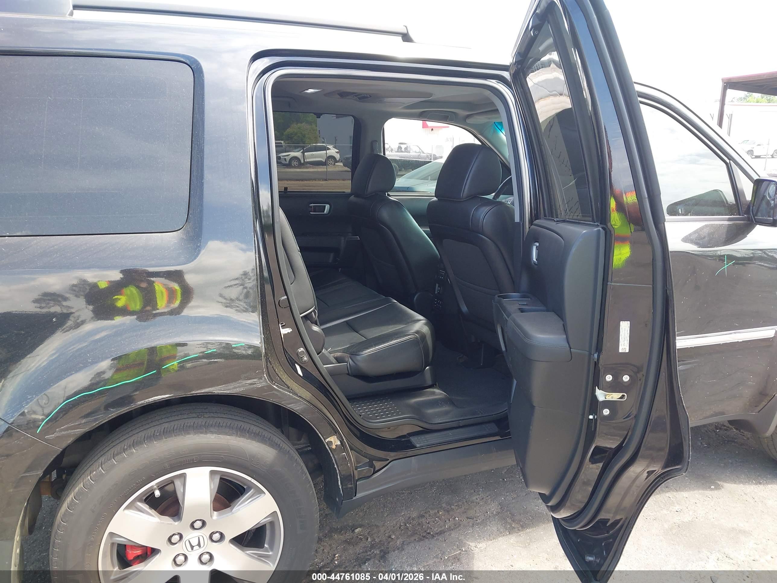 HONDA PILOT image 8