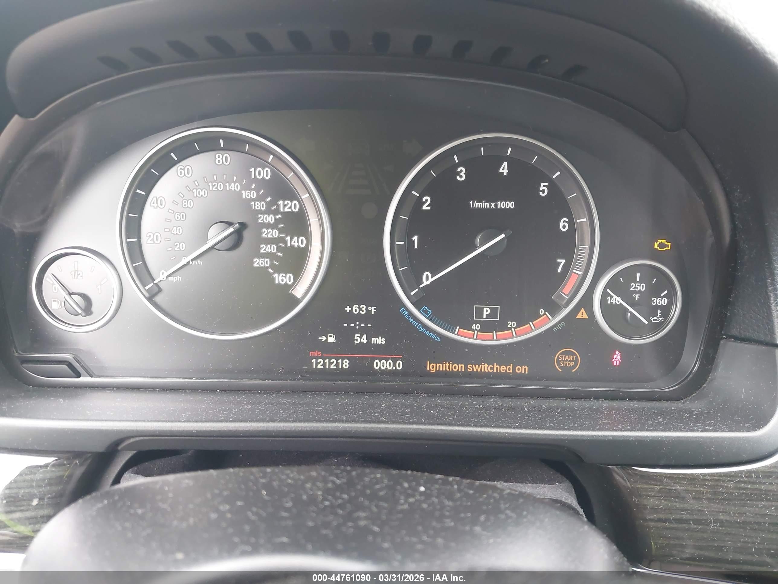 BMW 528I image 7