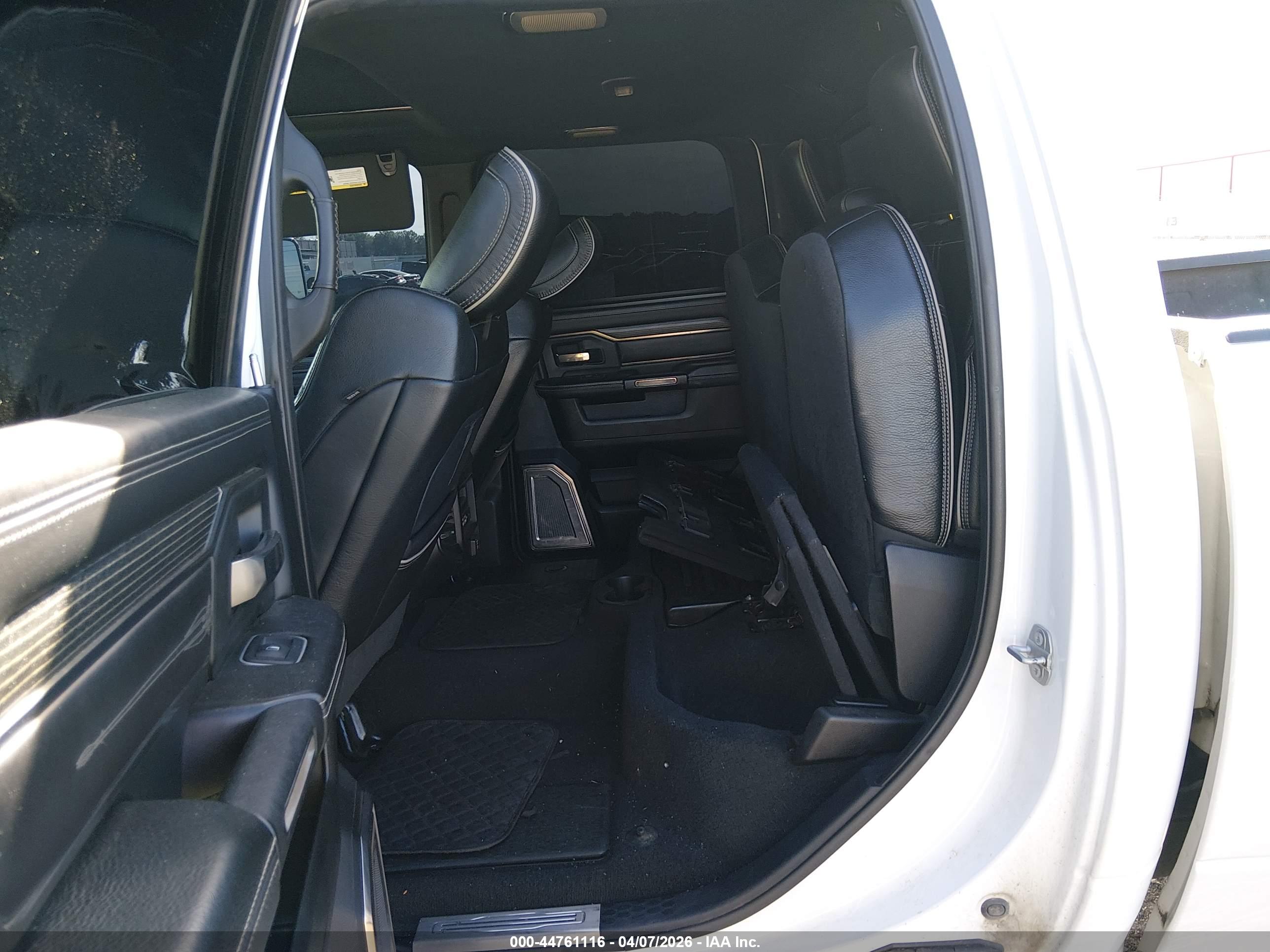 RAM 3500 image 7
