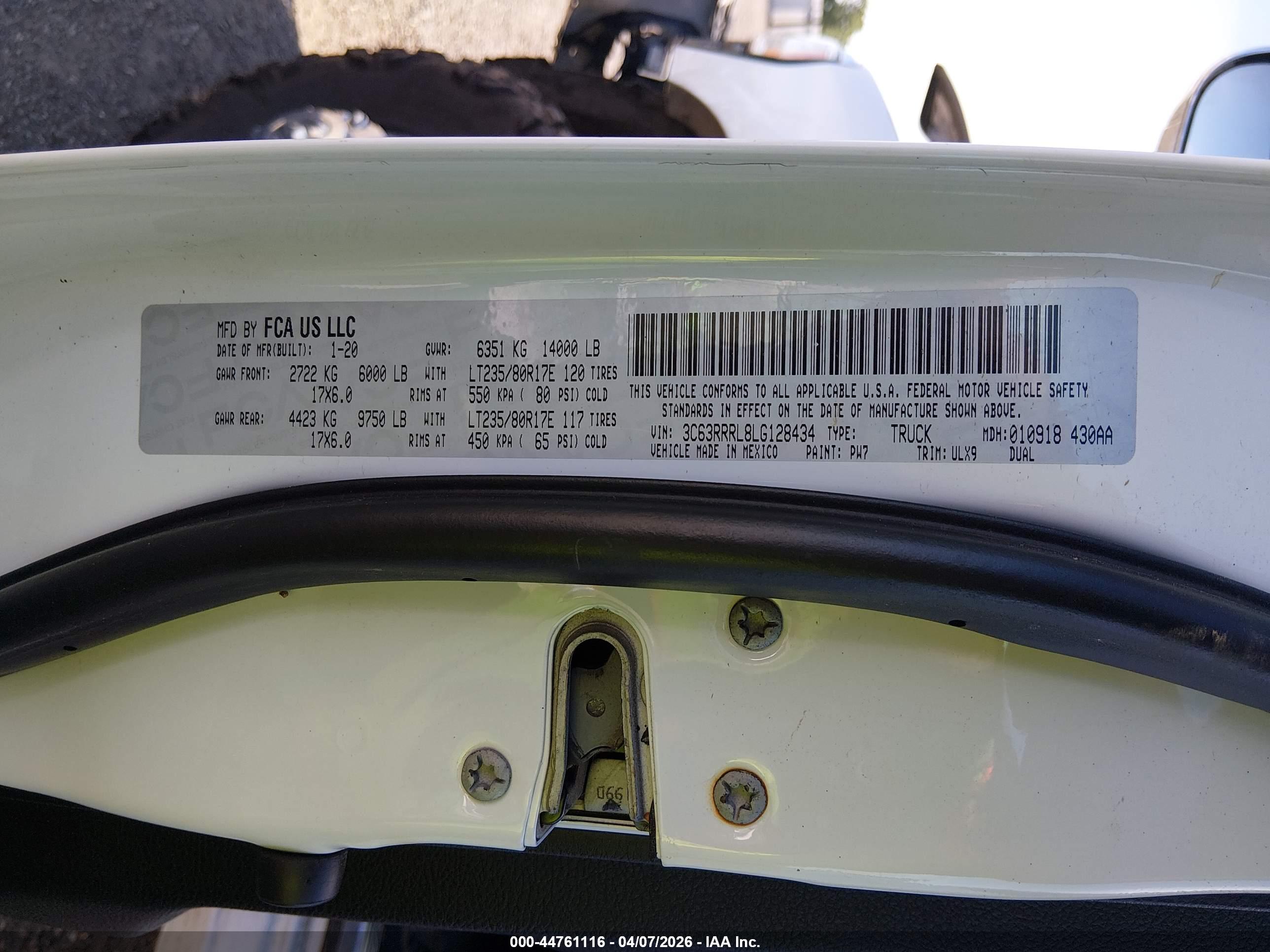RAM 3500 image 9