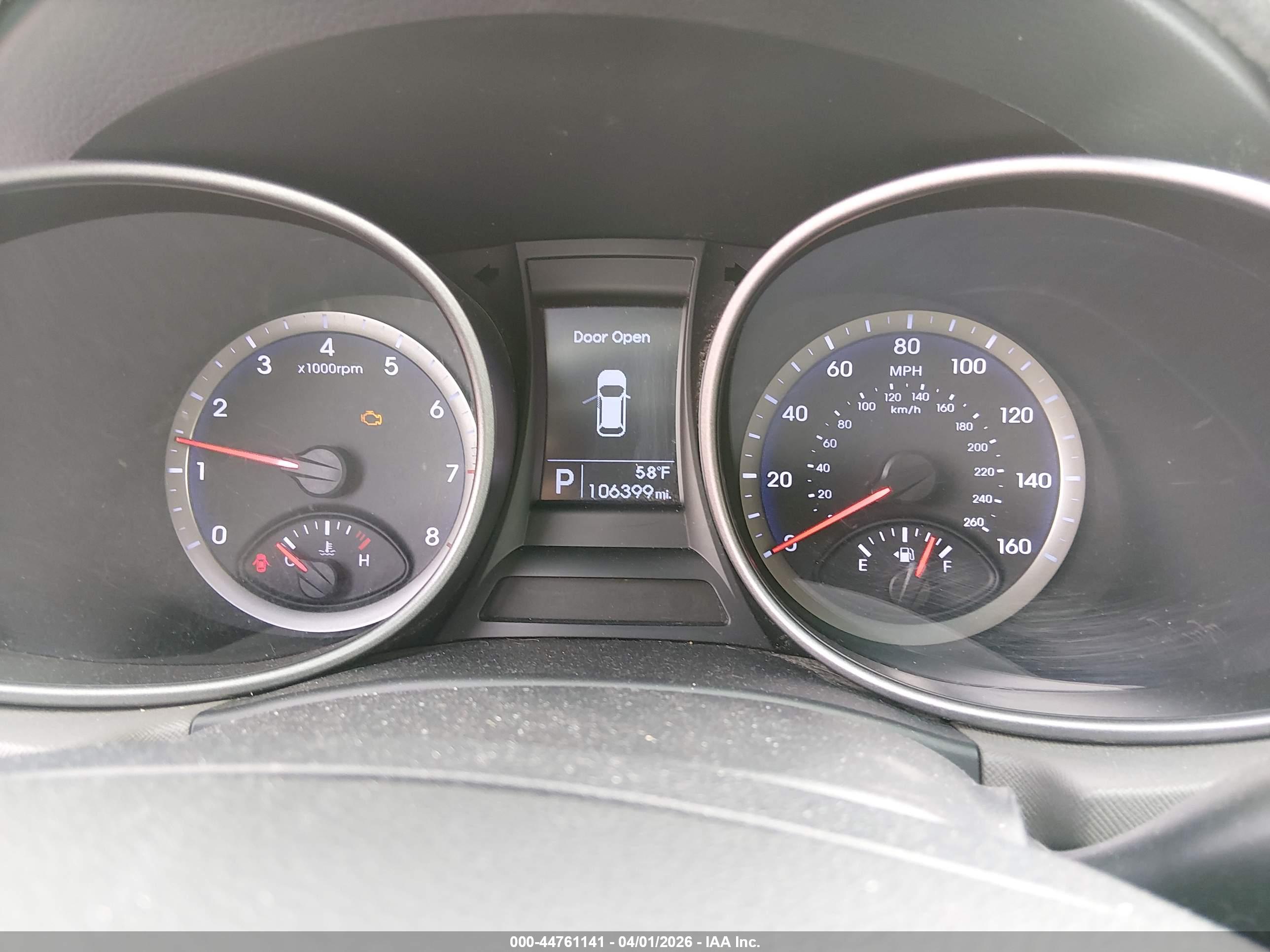 HYUNDAI SANTA image 7