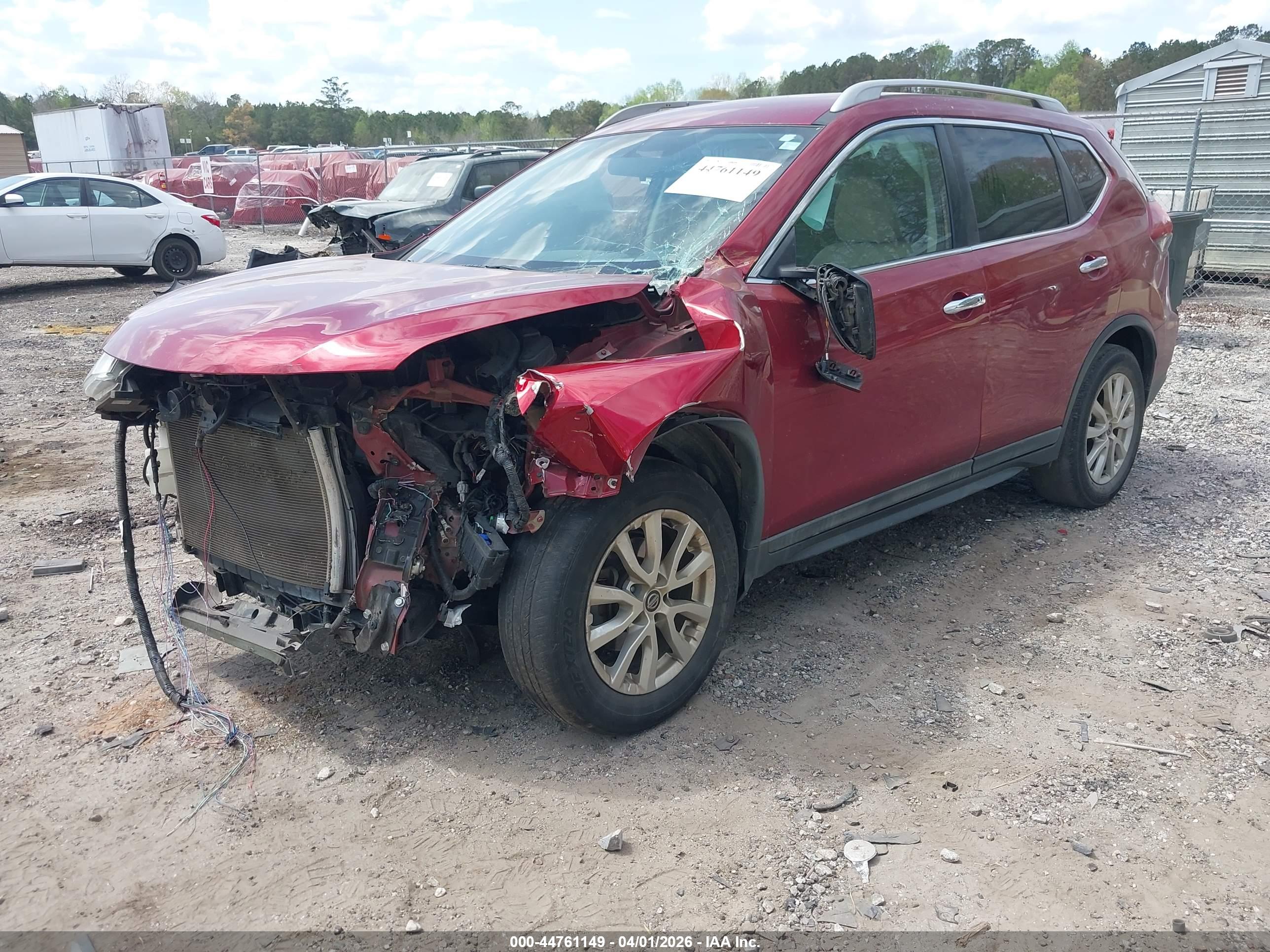NISSAN ROGUE image 2