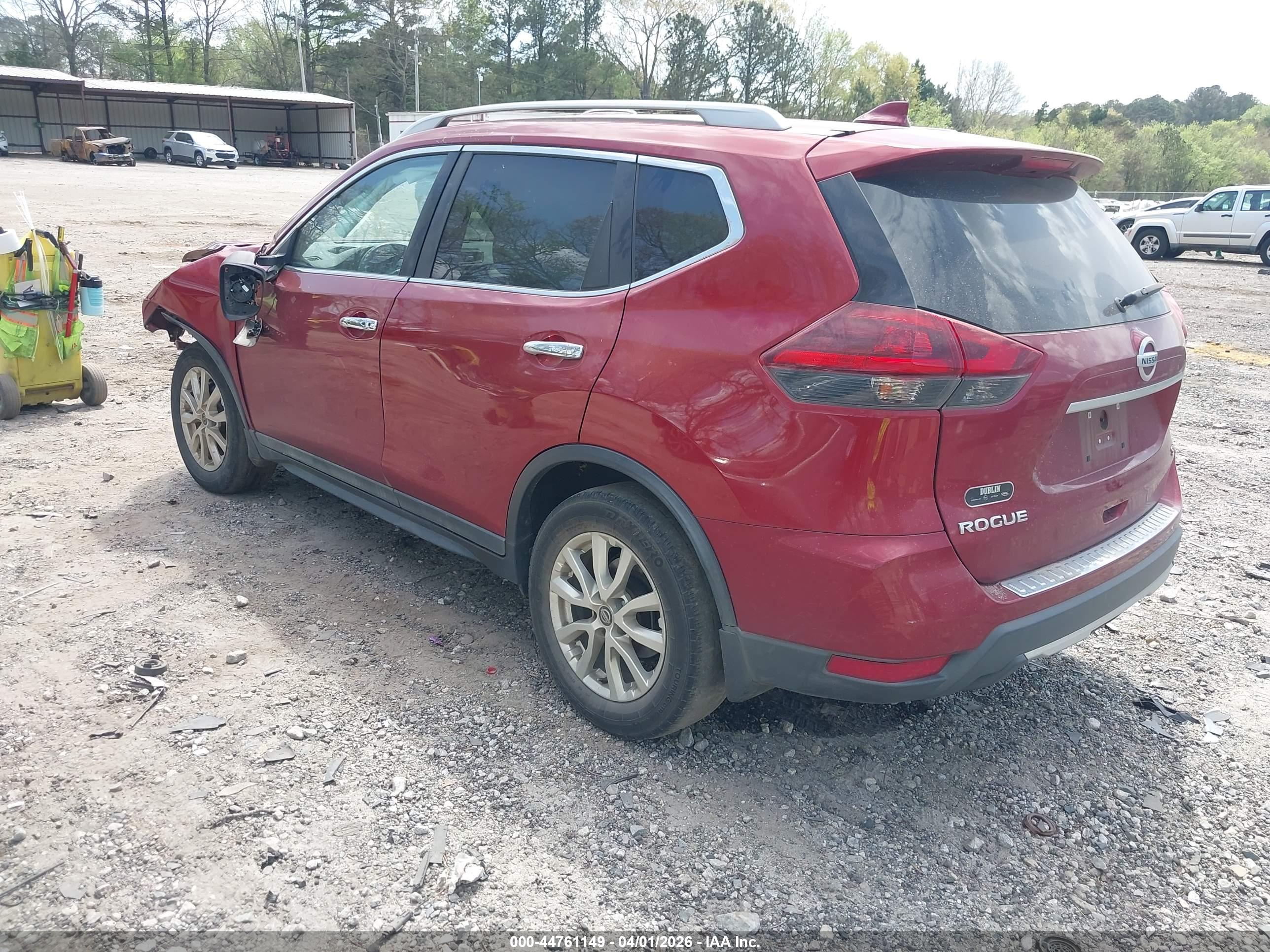 NISSAN ROGUE image 3