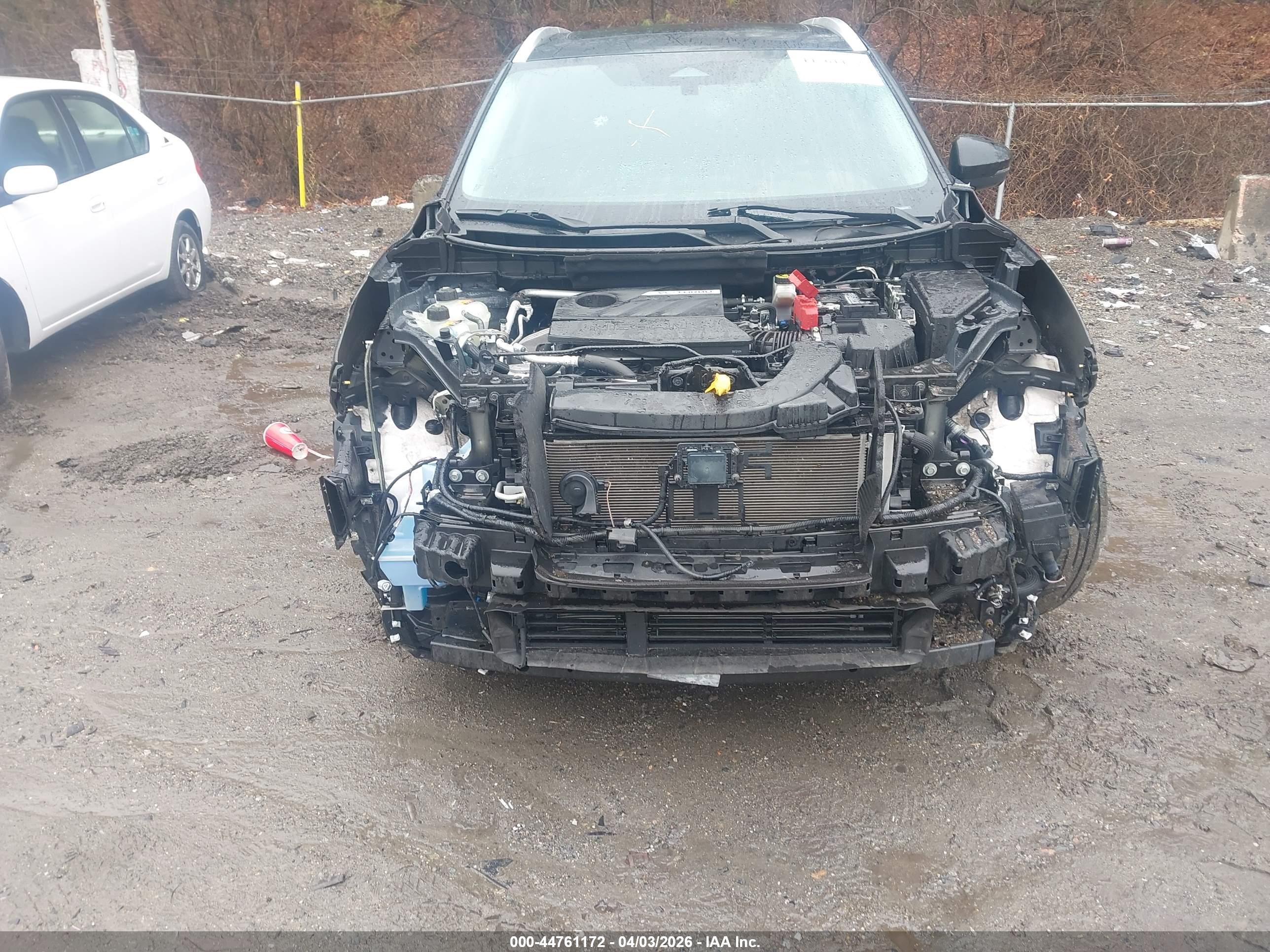 NISSAN ROGUE image 6