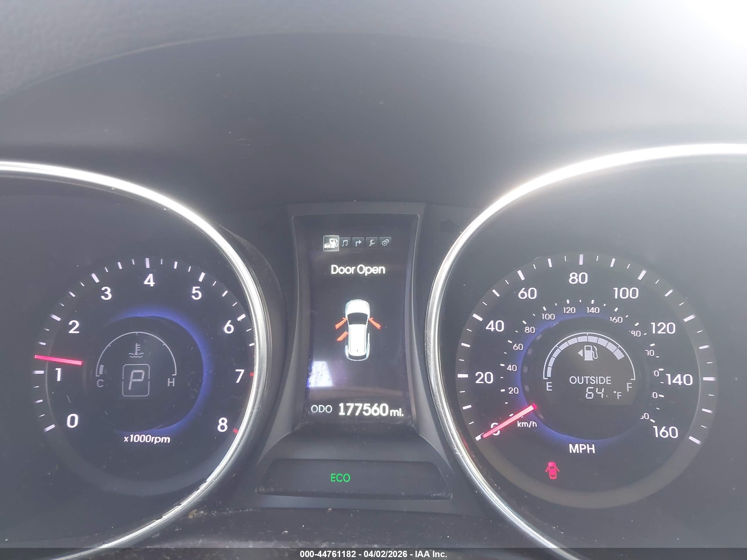 HYUNDAI SANTA image 7
