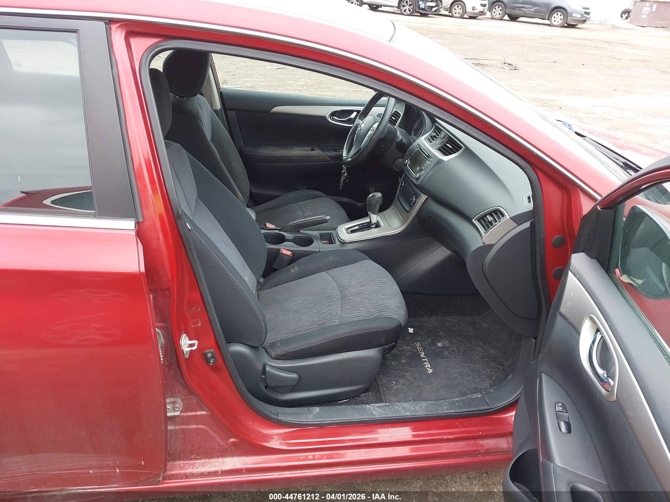 NISSAN SENTRA image 5