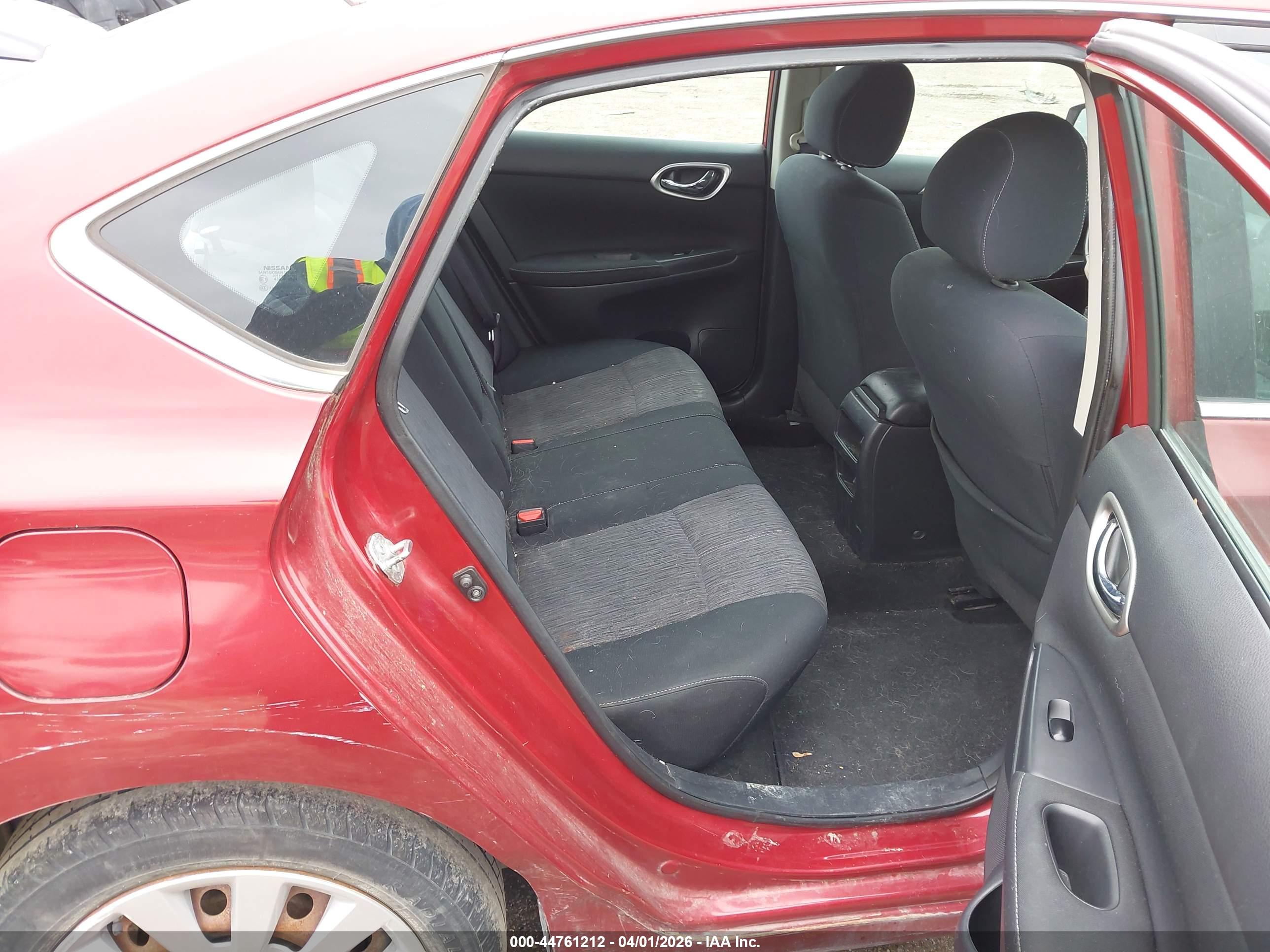 NISSAN SENTRA image 8
