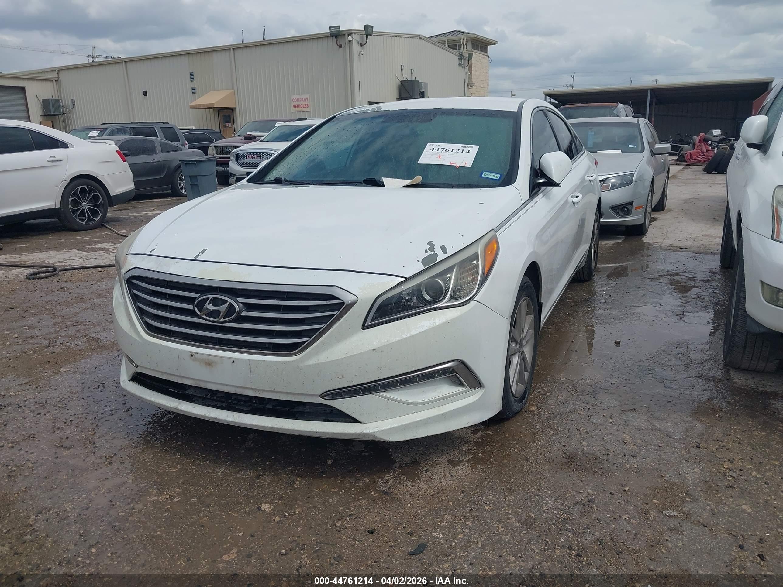 HYUNDAI SONATA image 2