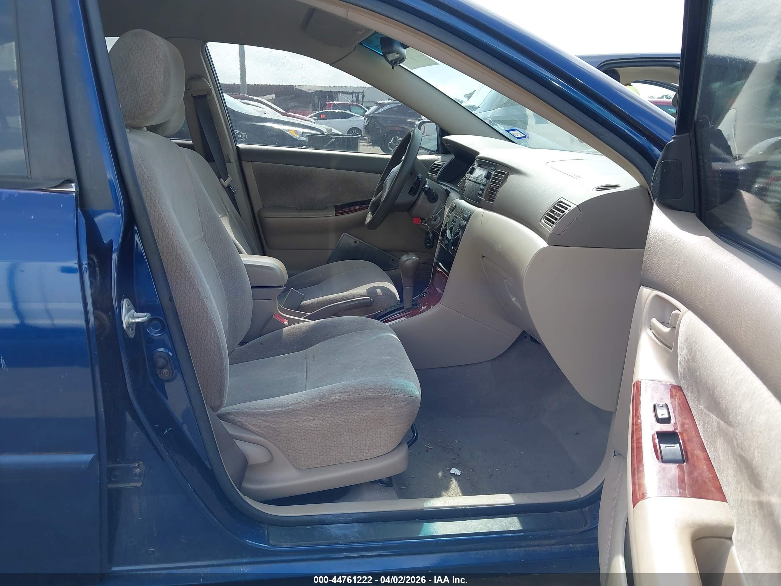 TOYOTA COROLLA image 5