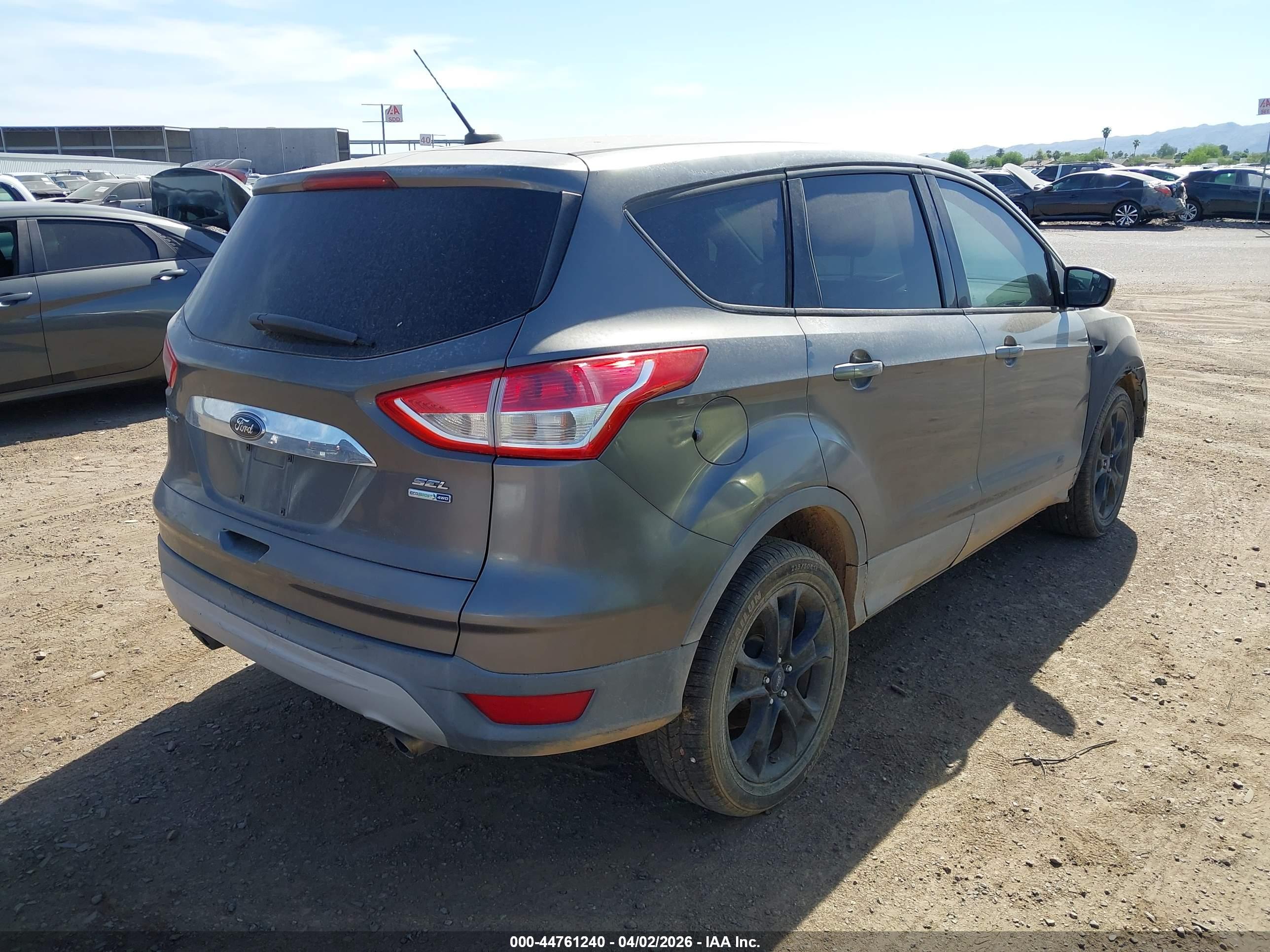 FORD ESCAPE image 4