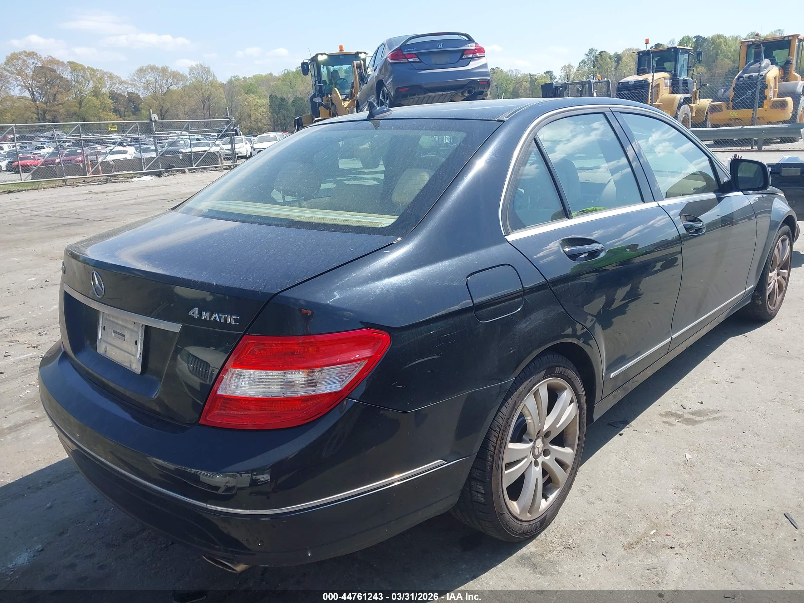 MERCEDES-BENZ C image 4