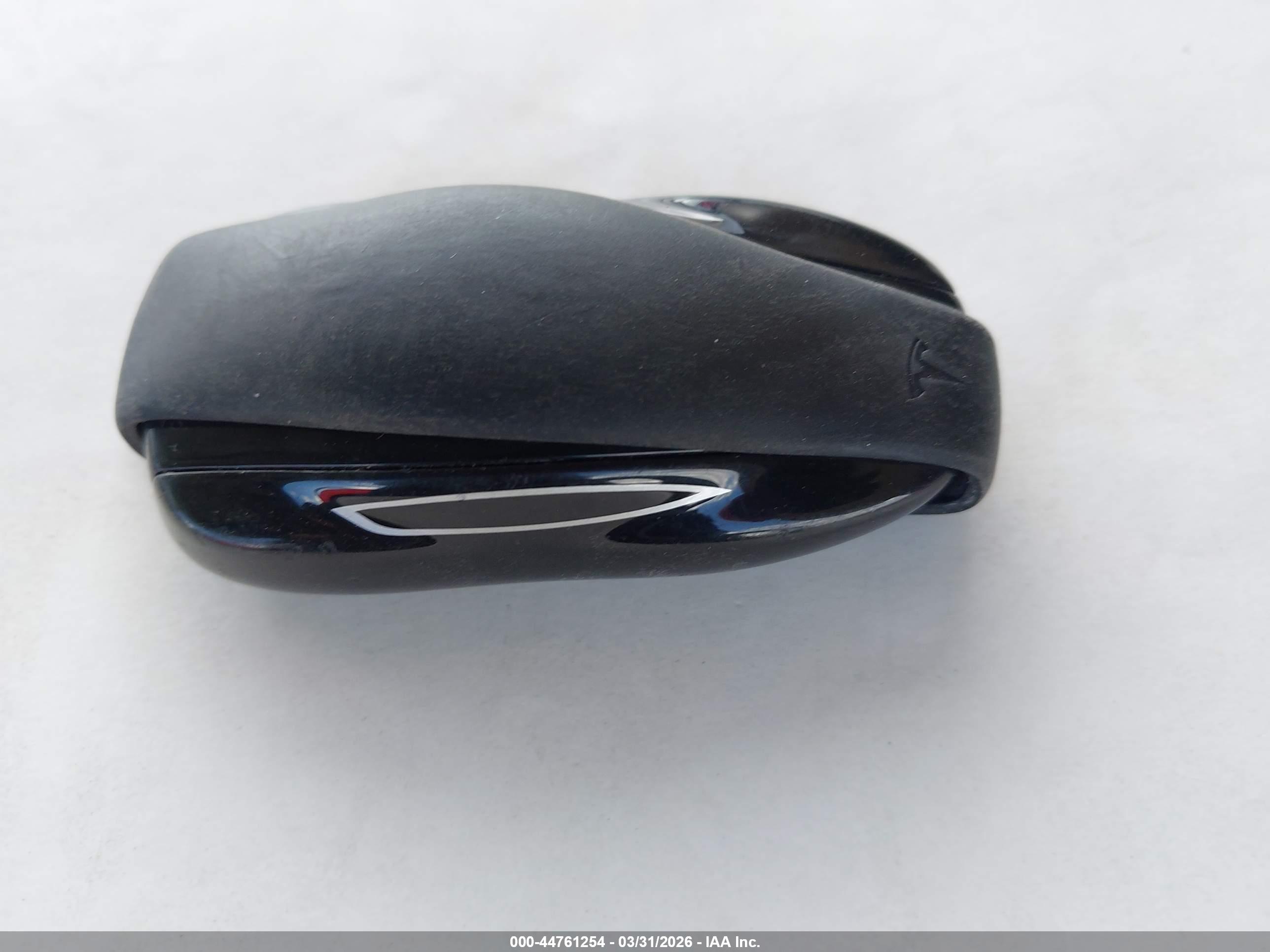 TESLA MODEL image 11