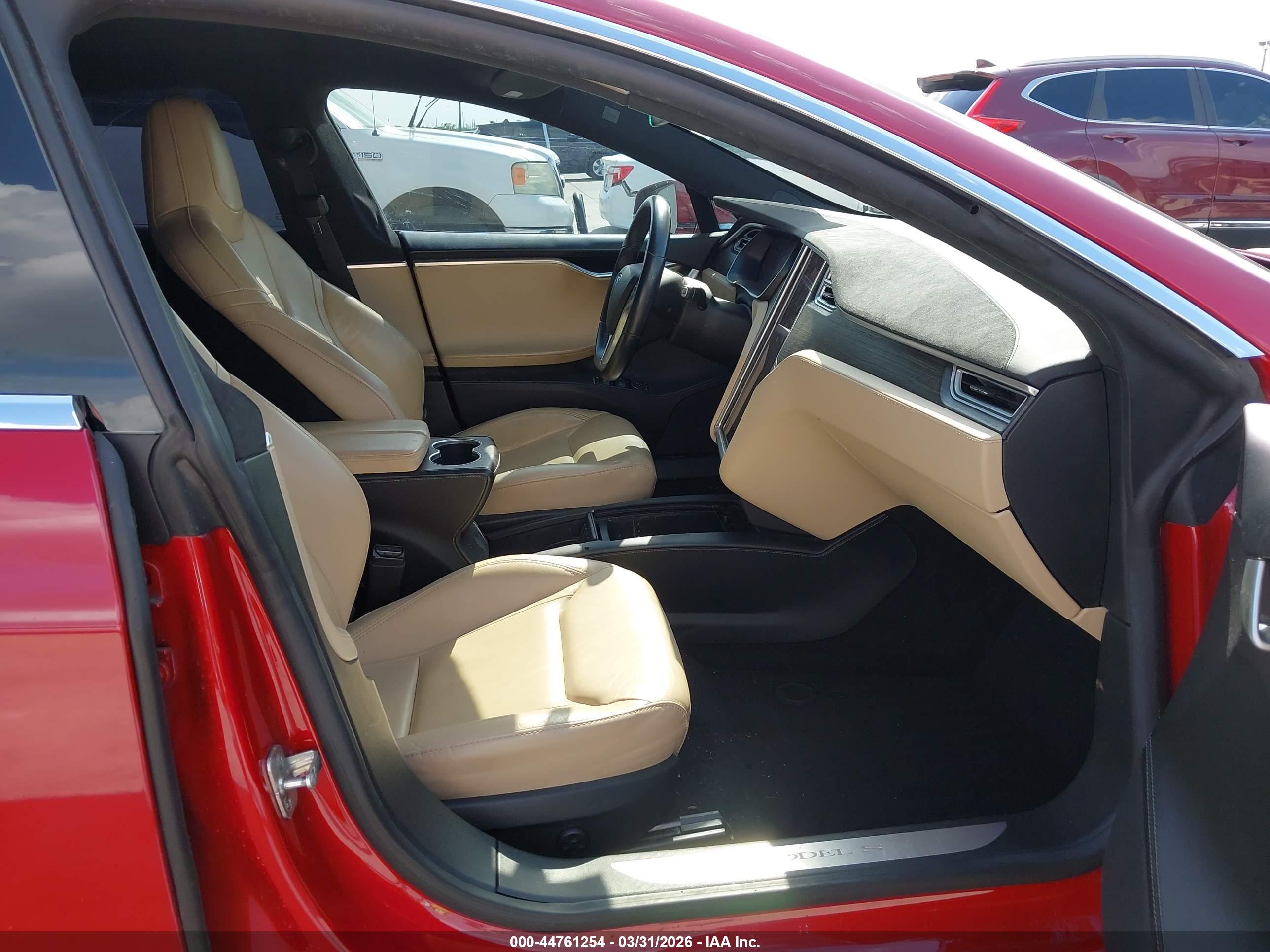 TESLA MODEL image 5