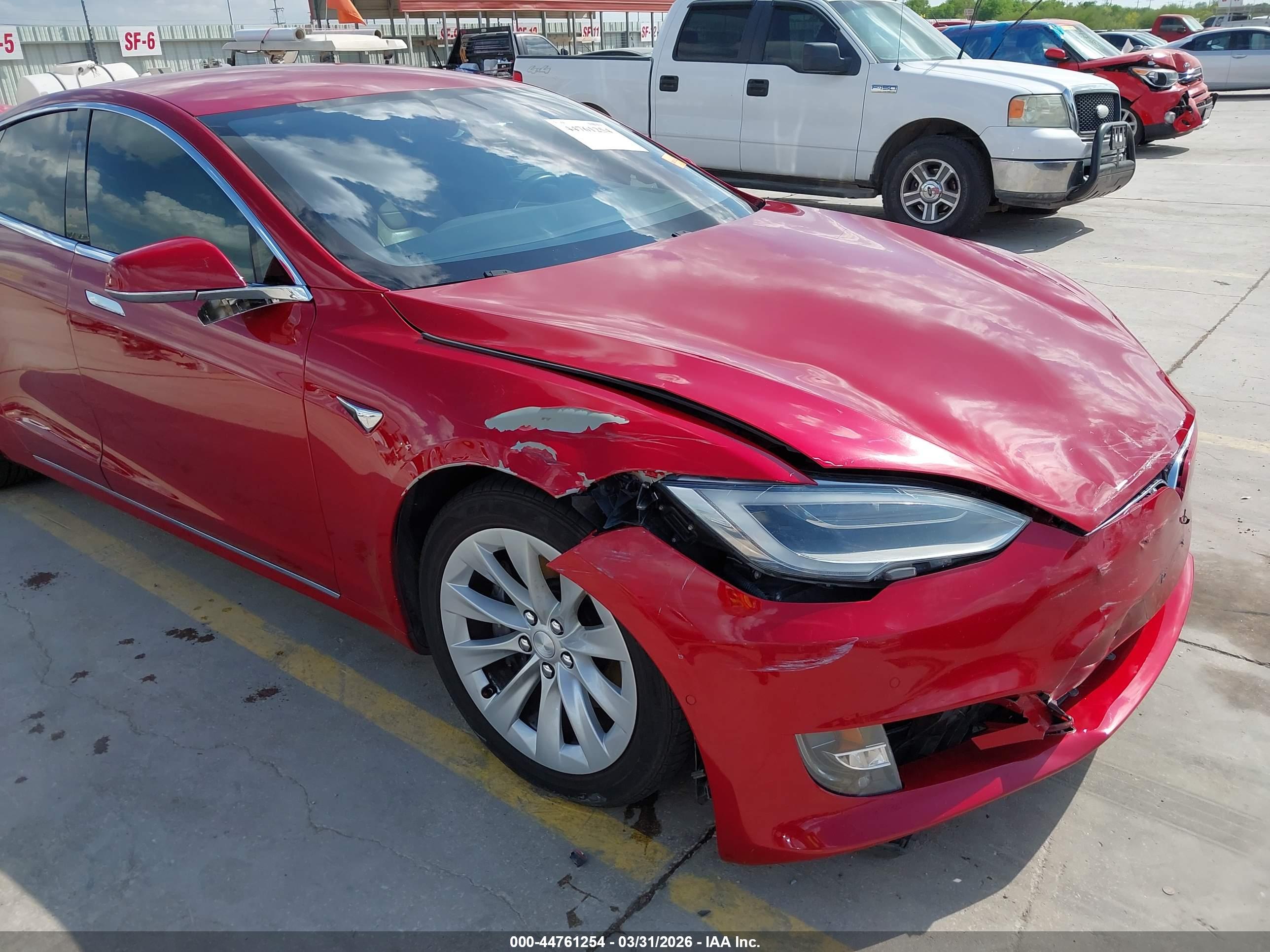 TESLA MODEL image 6