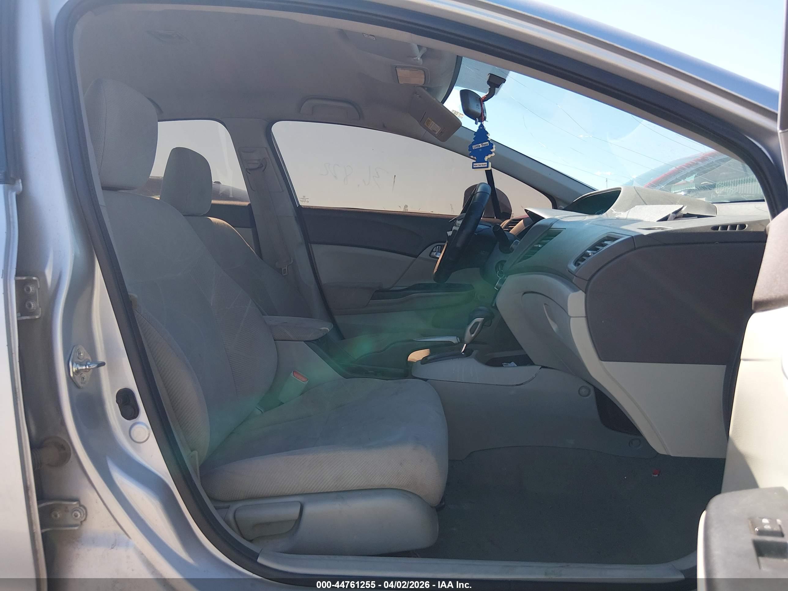 HONDA CIVIC image 5