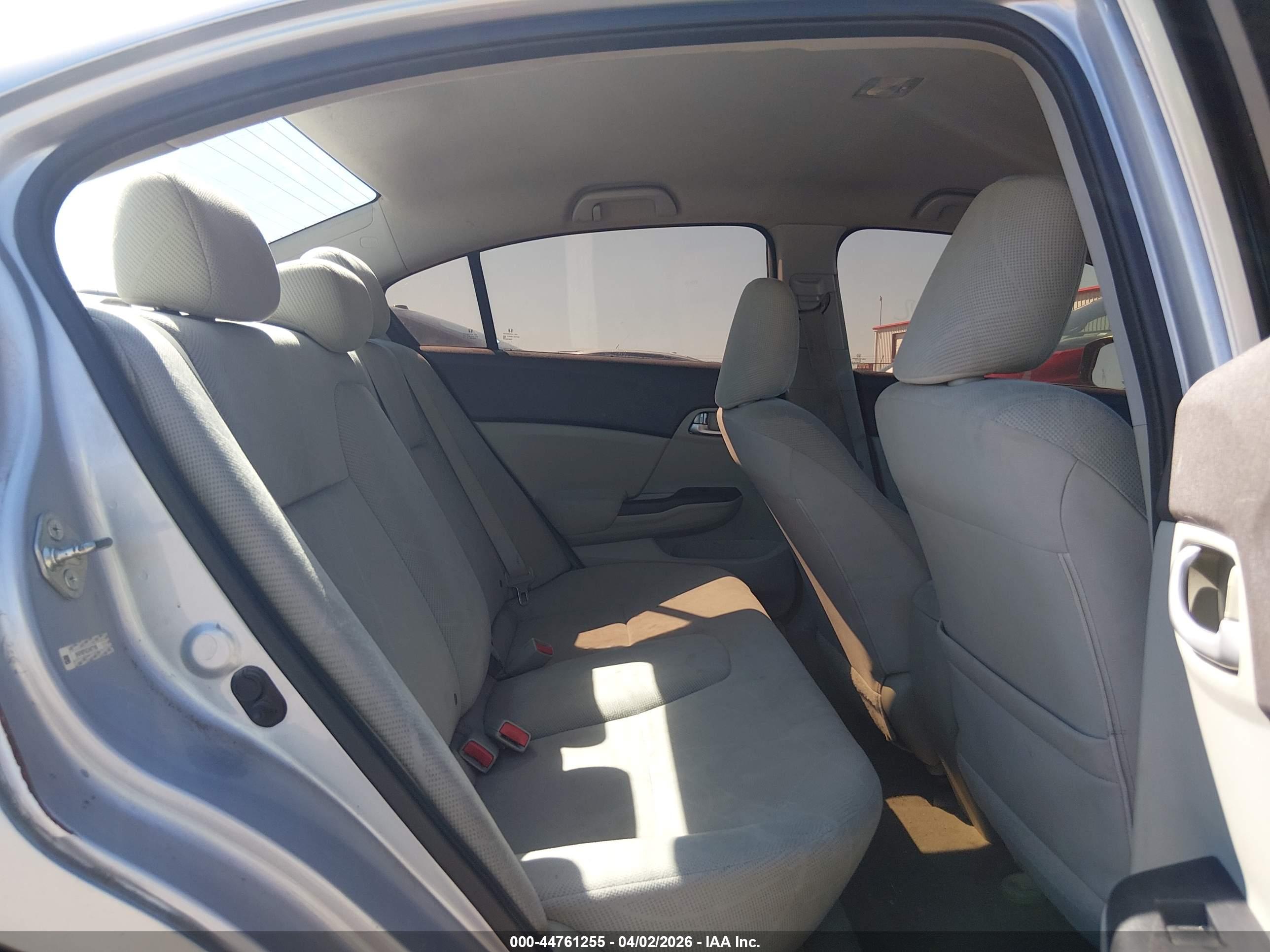 HONDA CIVIC image 8