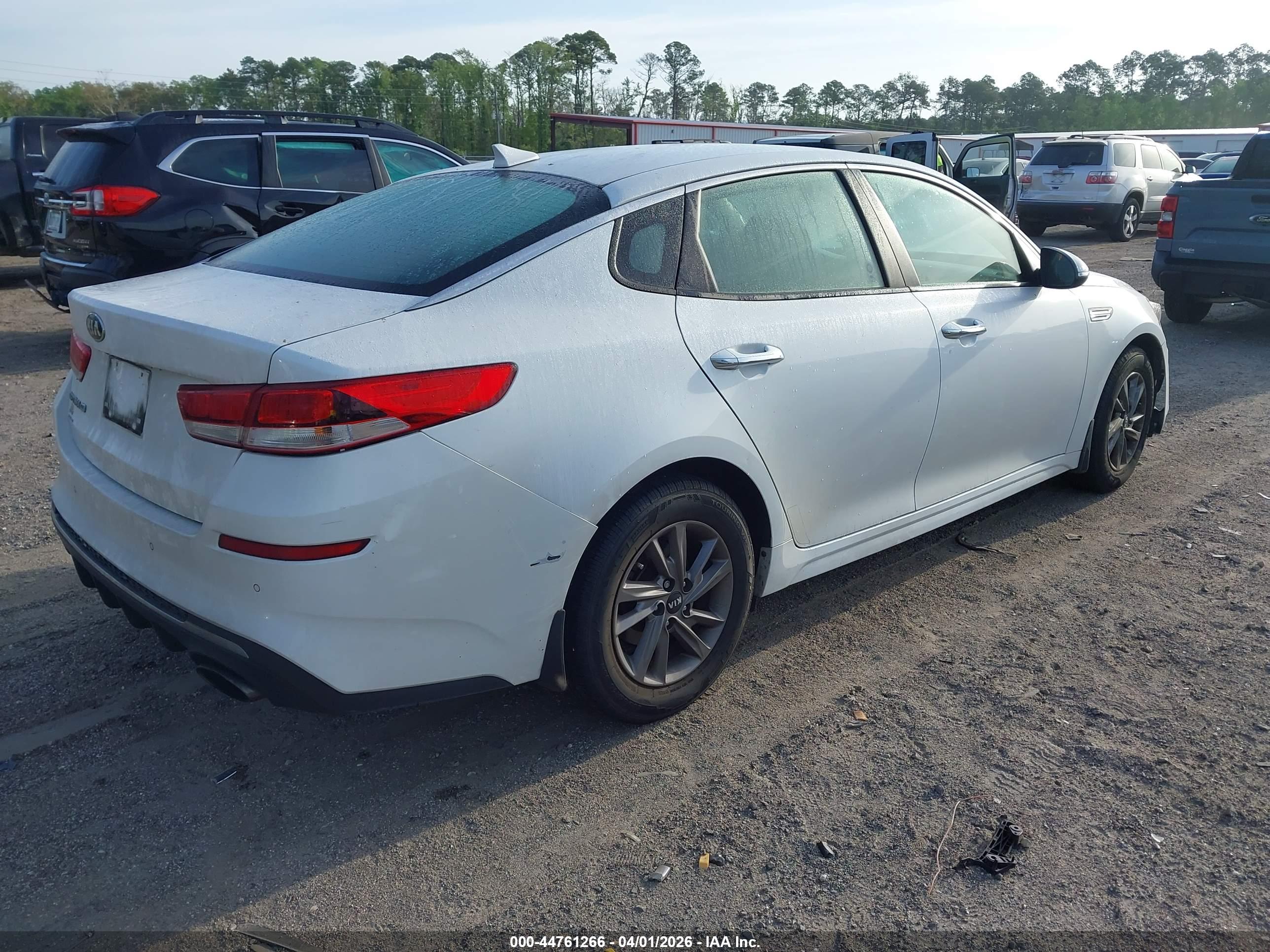 KIA OPTIMA image 4