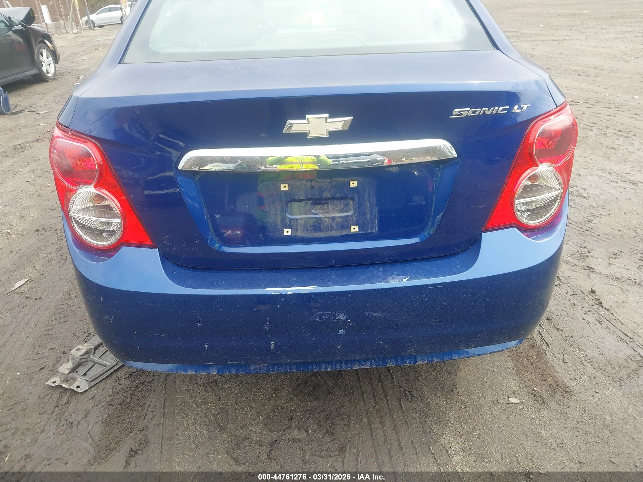 CHEVROLET SONIC image 6