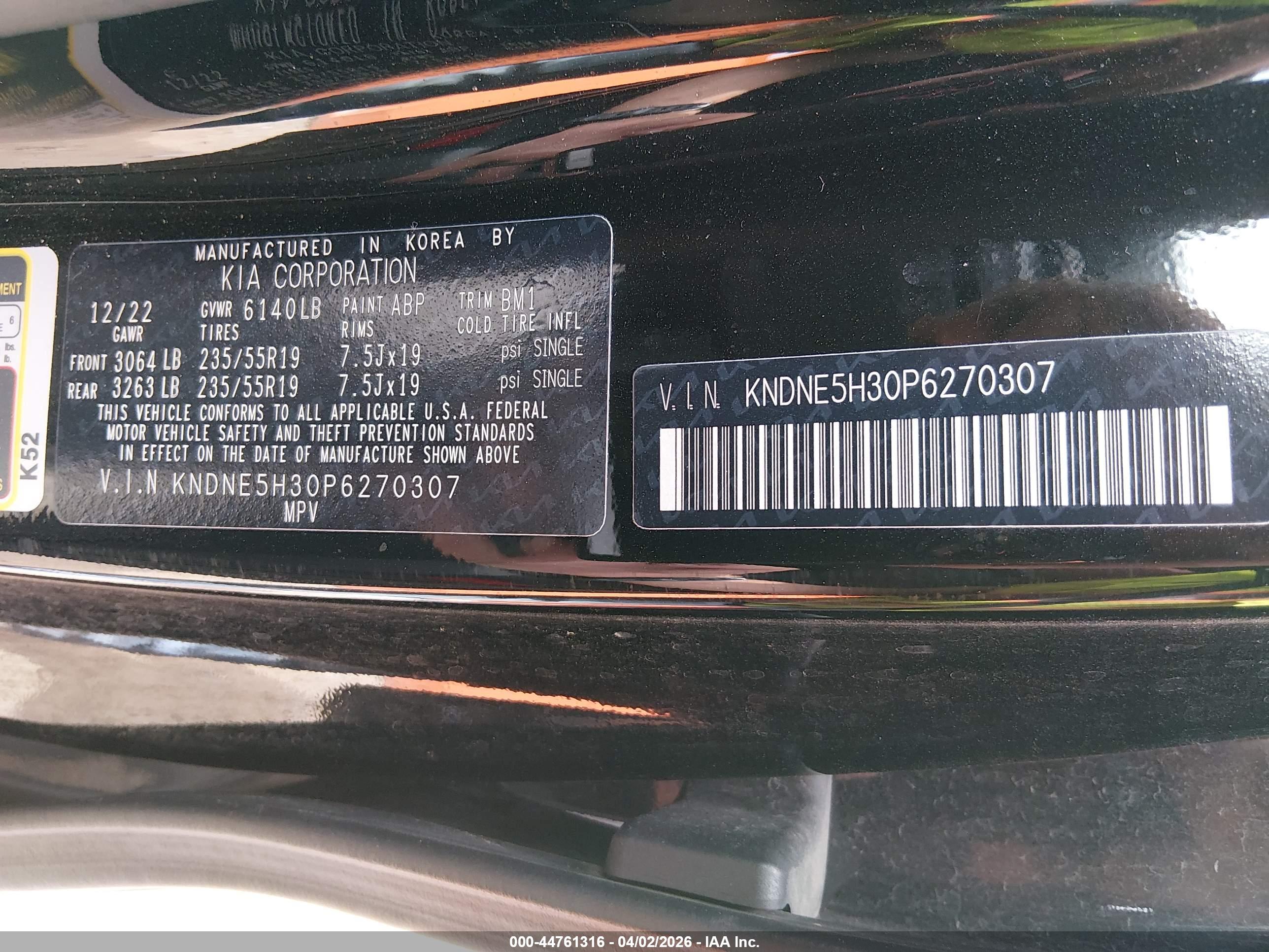 KIA CARNIVAL image 9