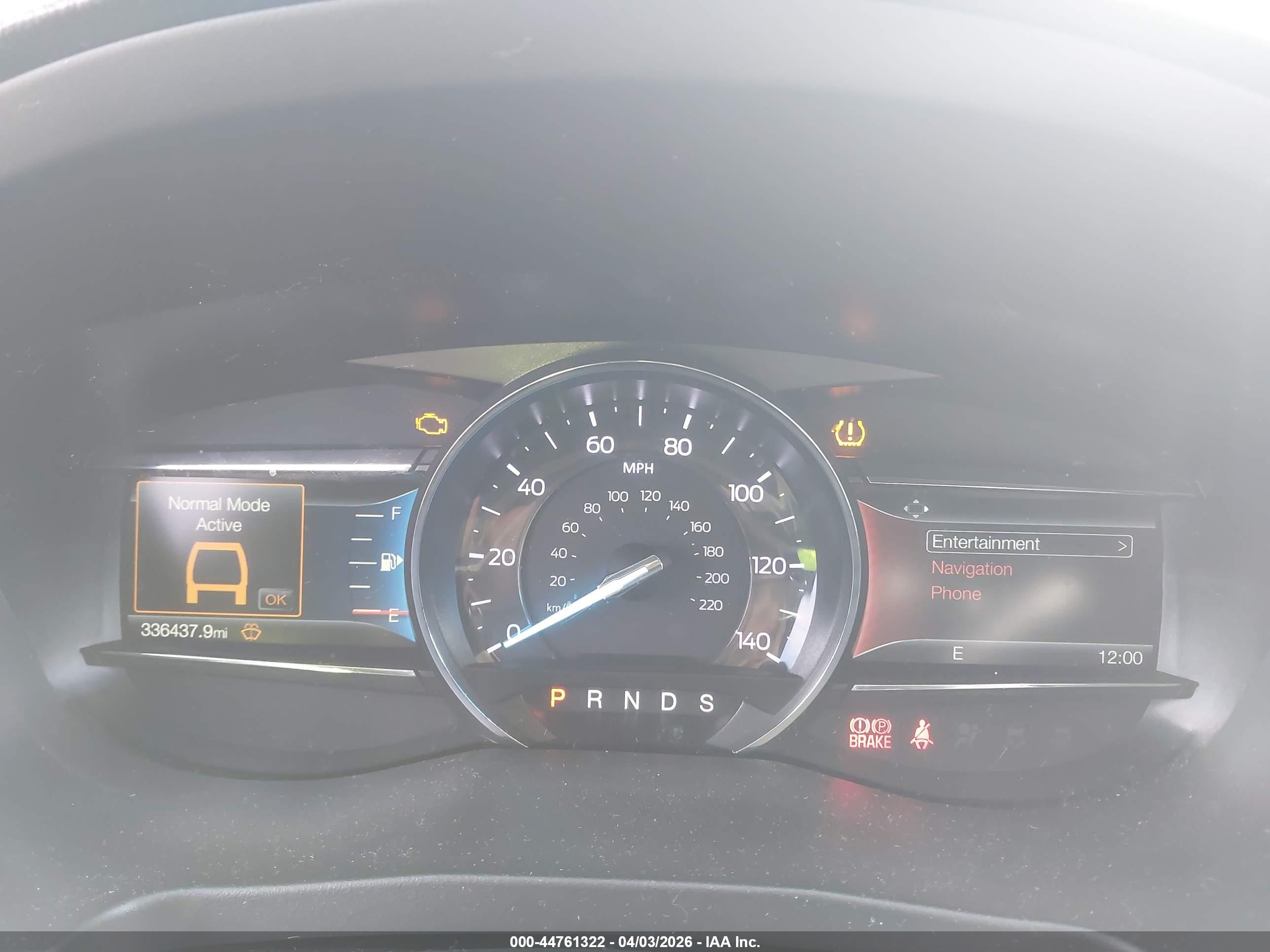FORD EXPLORER image 7