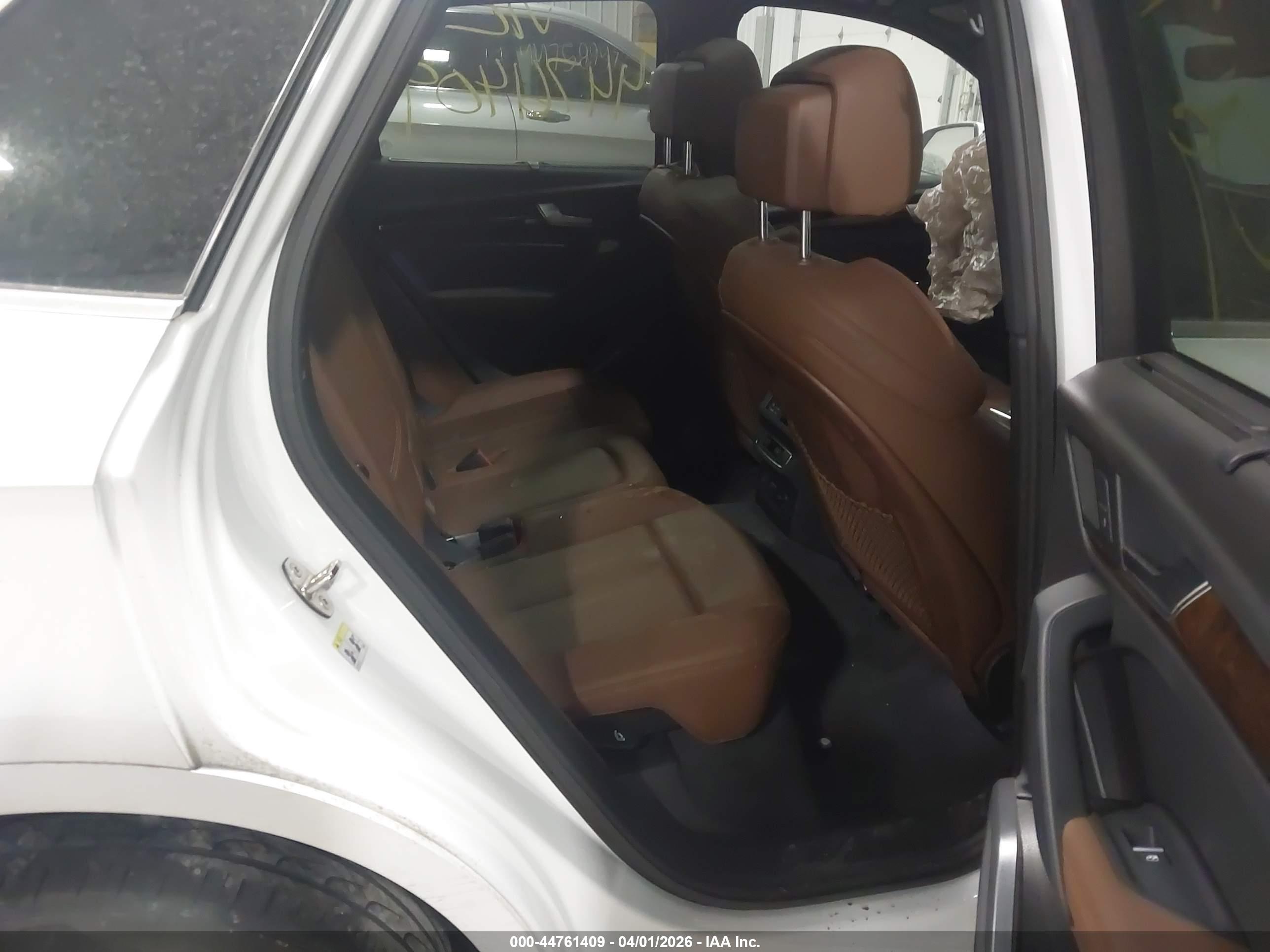 AUDI Q5 image 8